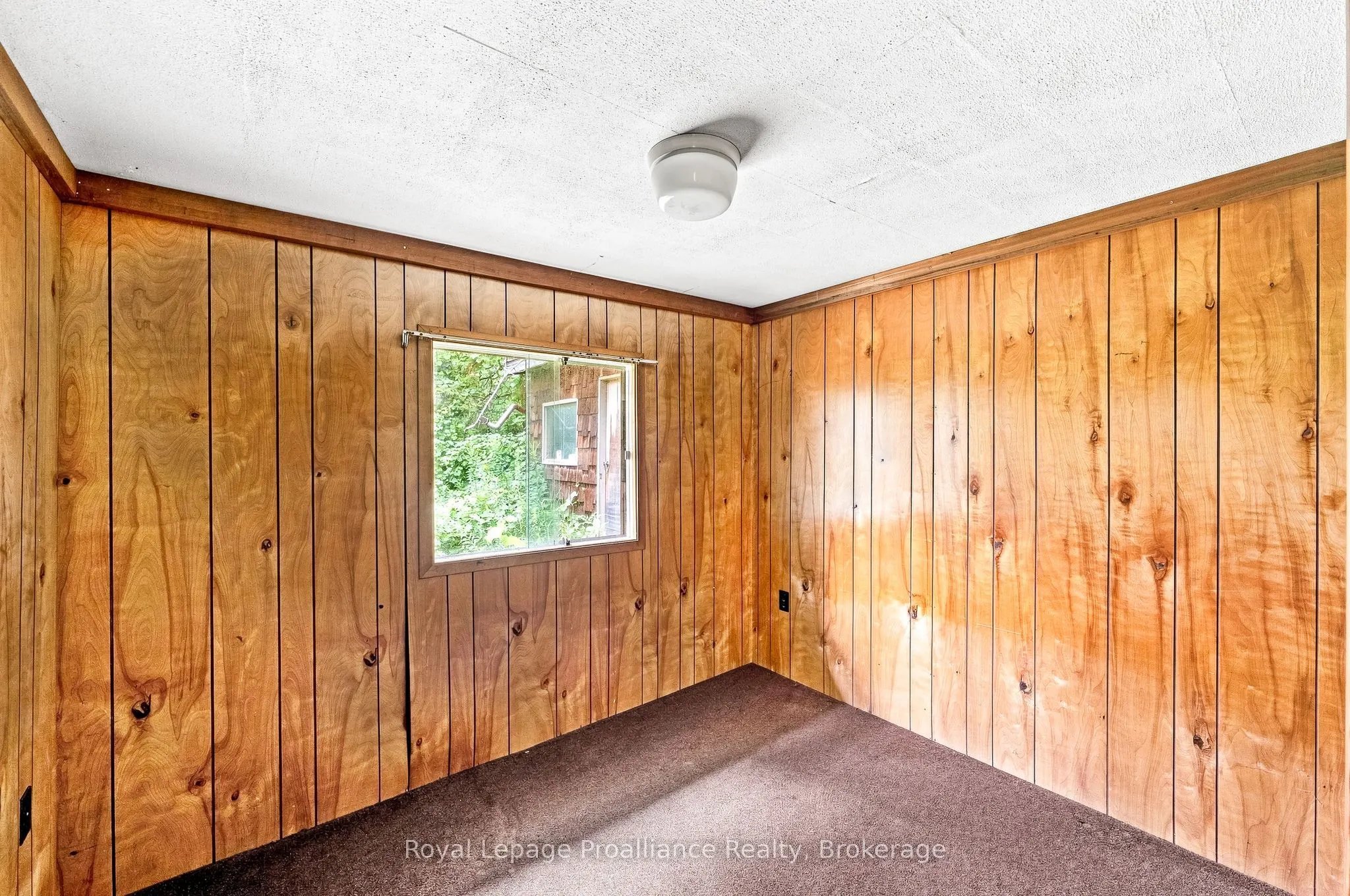 43 Laguna Road