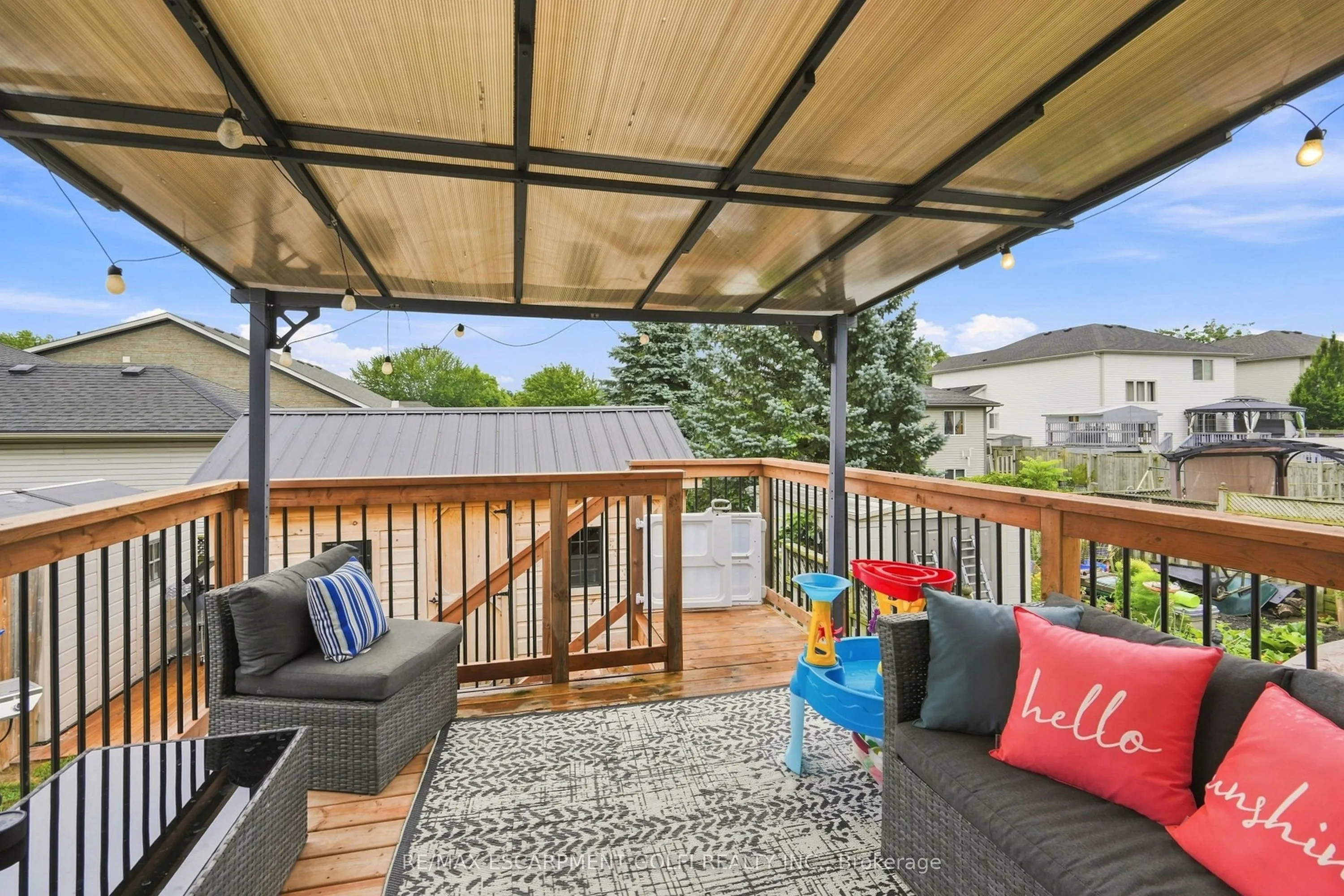 13 Golden Acres Drive