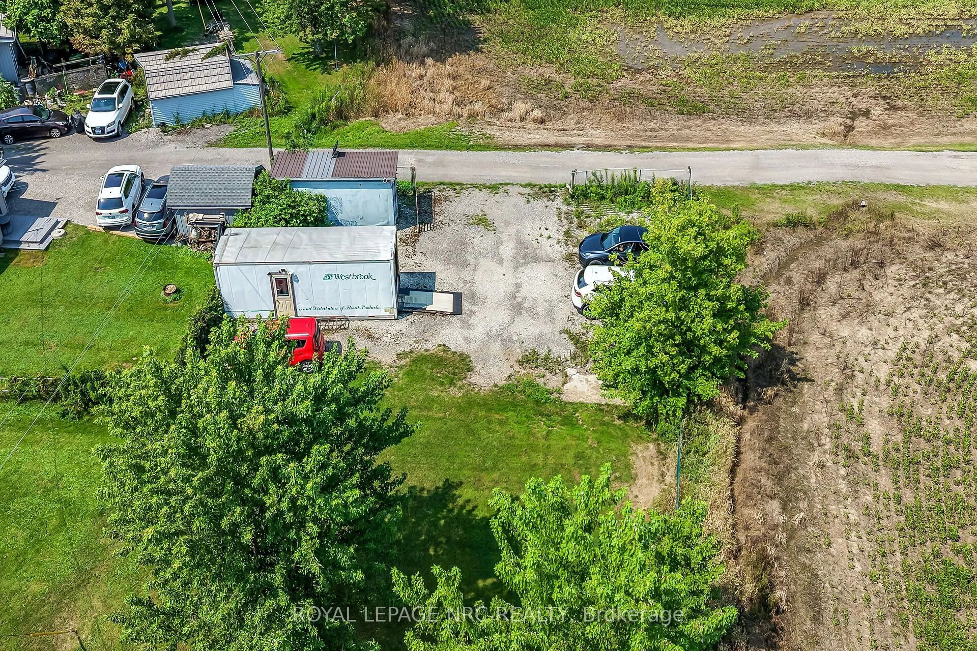 817 Lakeshore Road