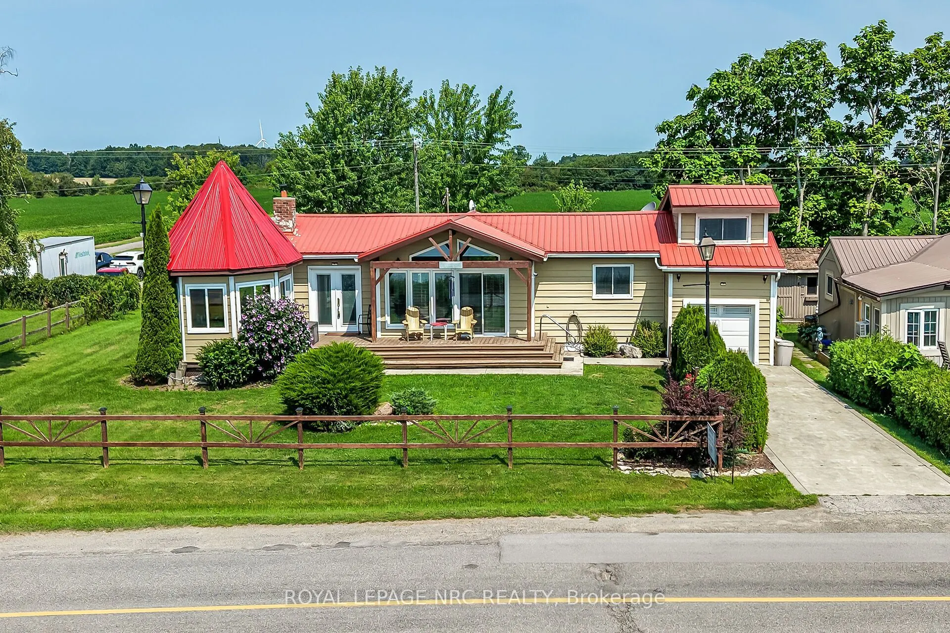817 Lakeshore Road