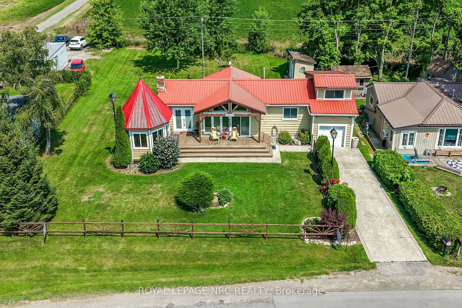 817 Lakeshore Road