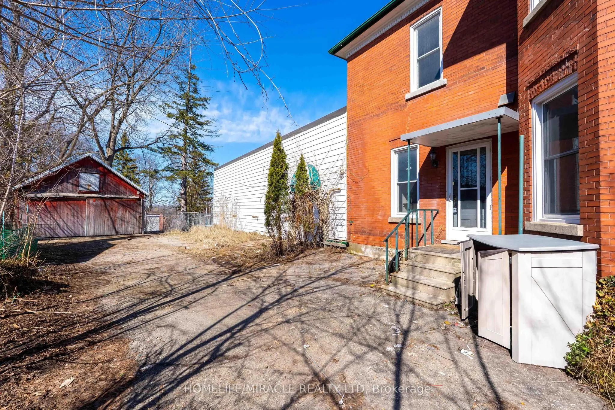 114 Frances Street