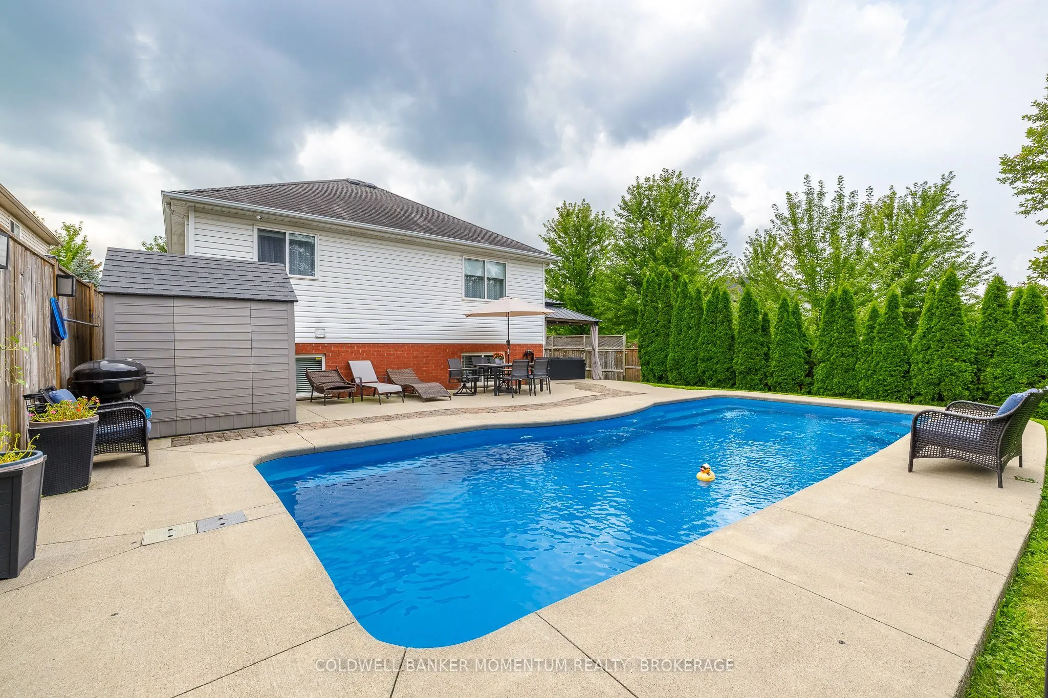 18 LORETTA Drive