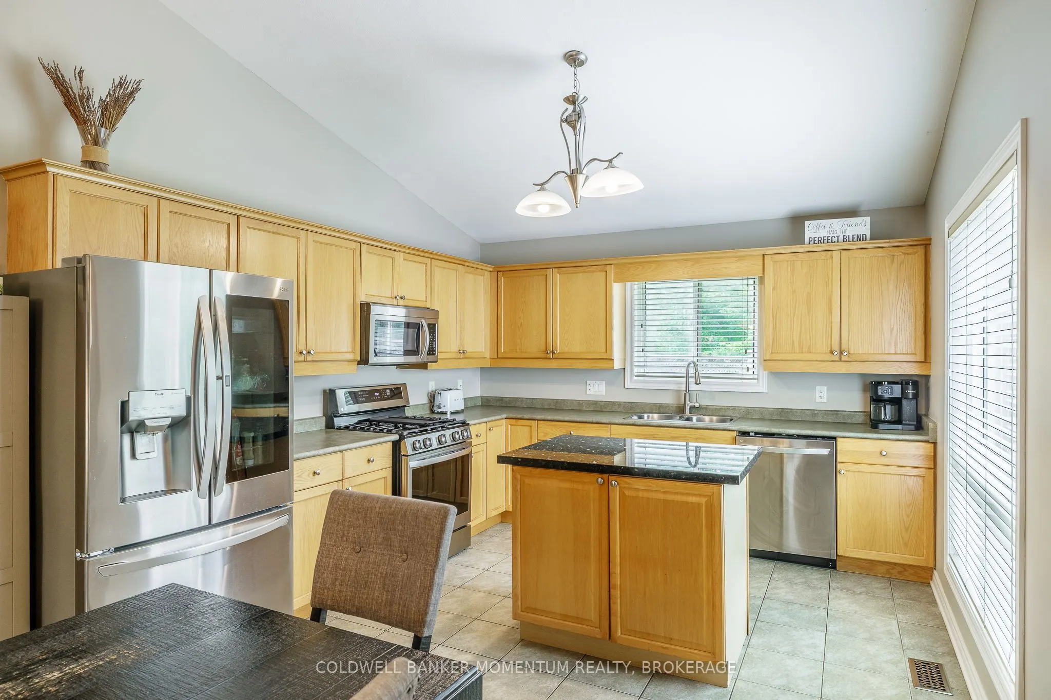 18 LORETTA Drive