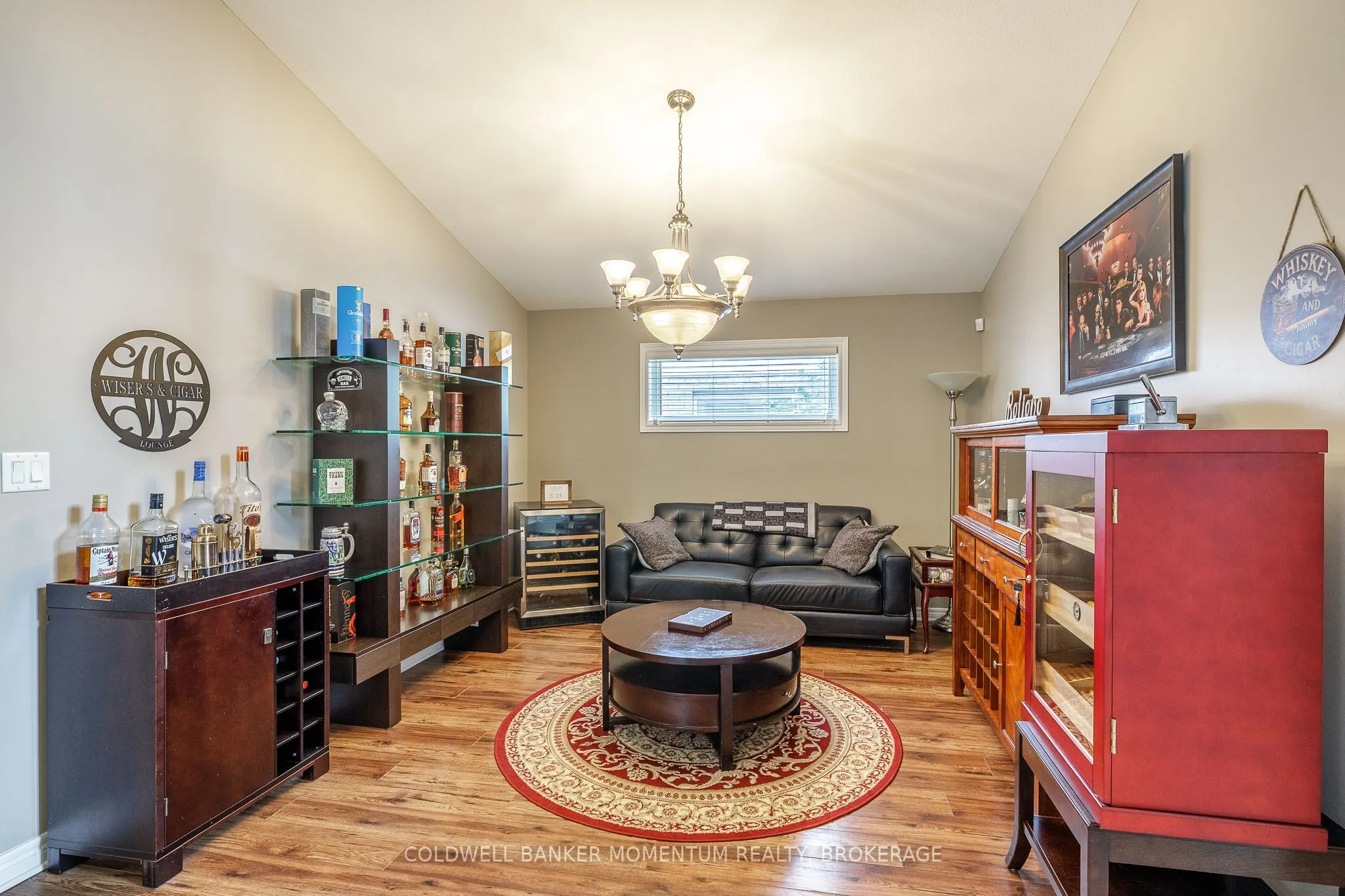 18 LORETTA Drive
