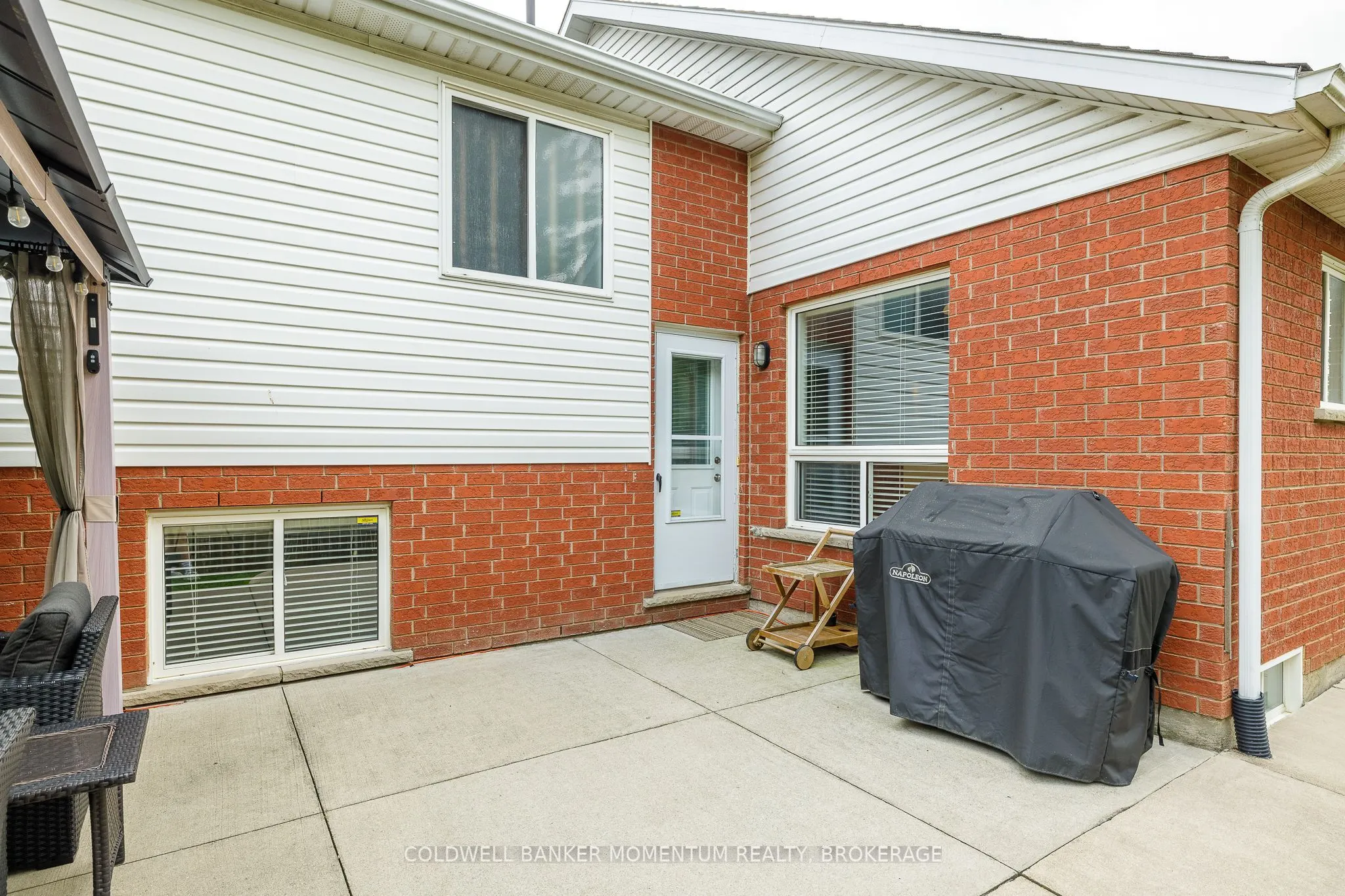 18 LORETTA Drive