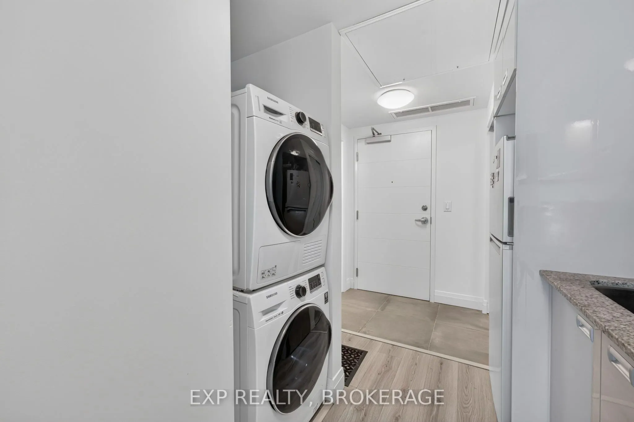 652 Princess Street #326