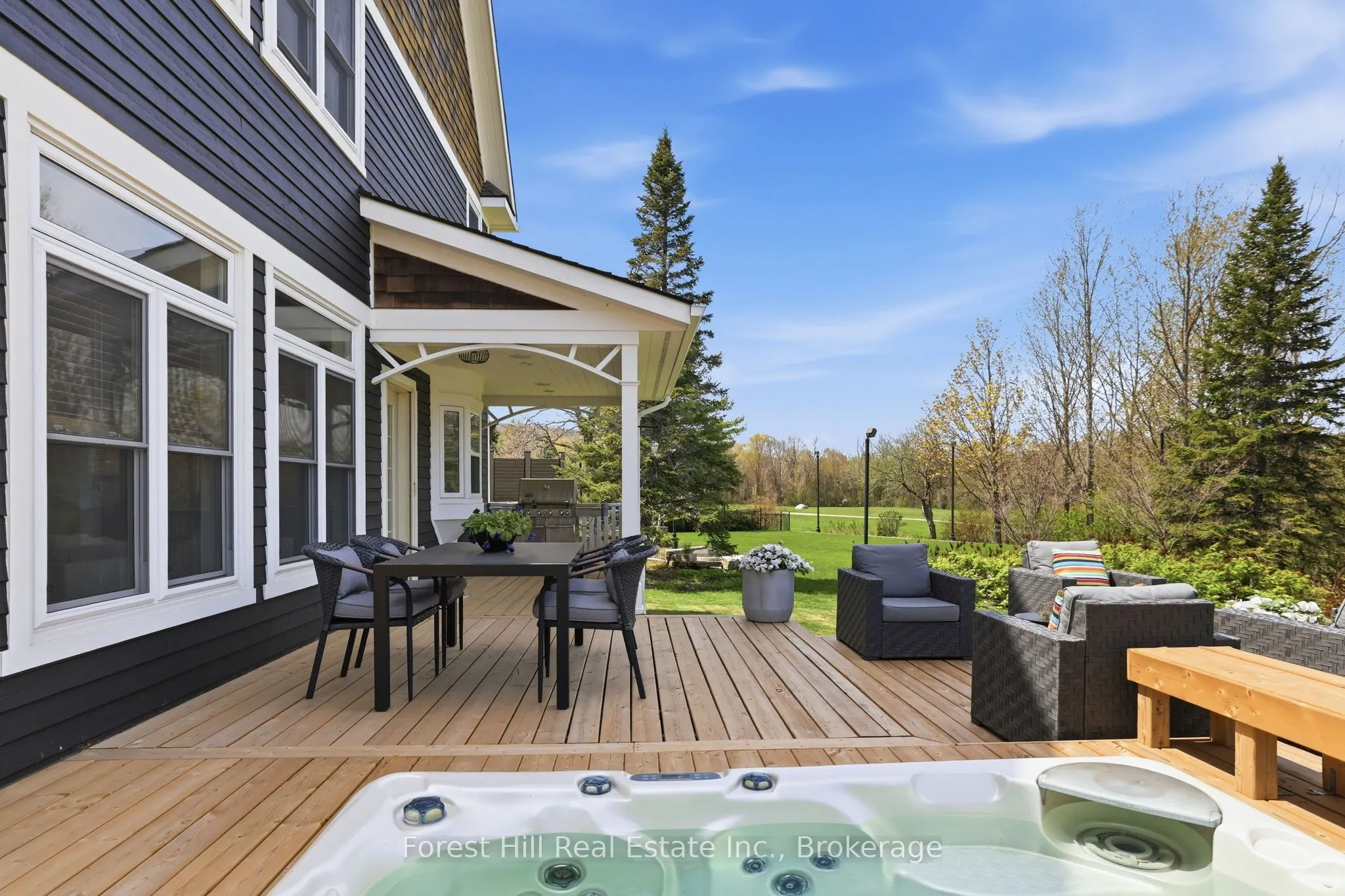 156 Snowbridge Way