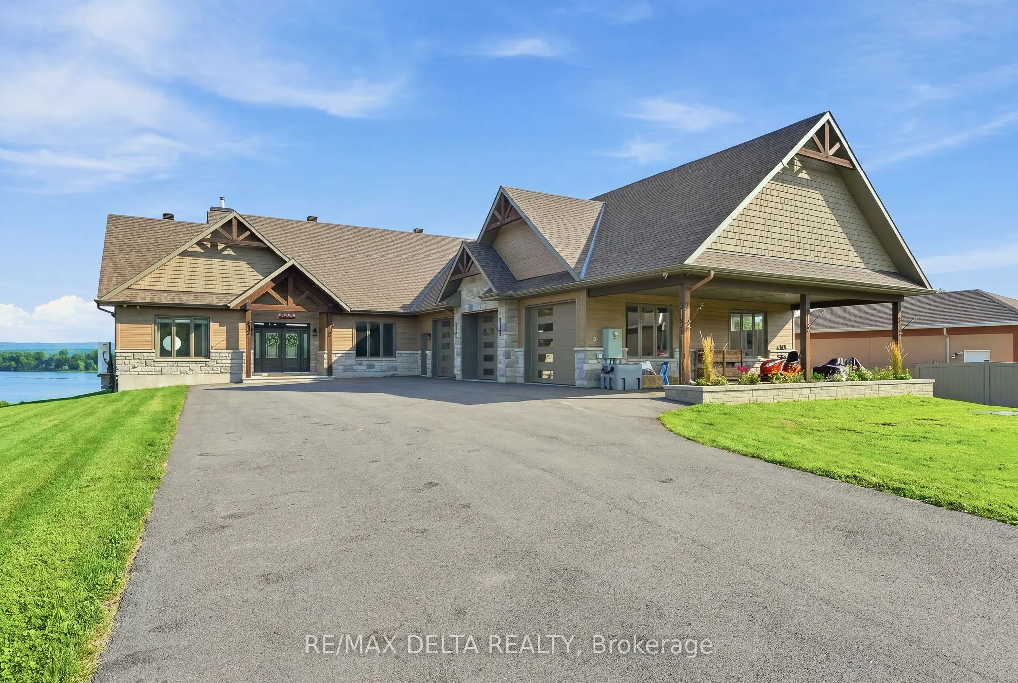 3815 Old Highway 17 Road