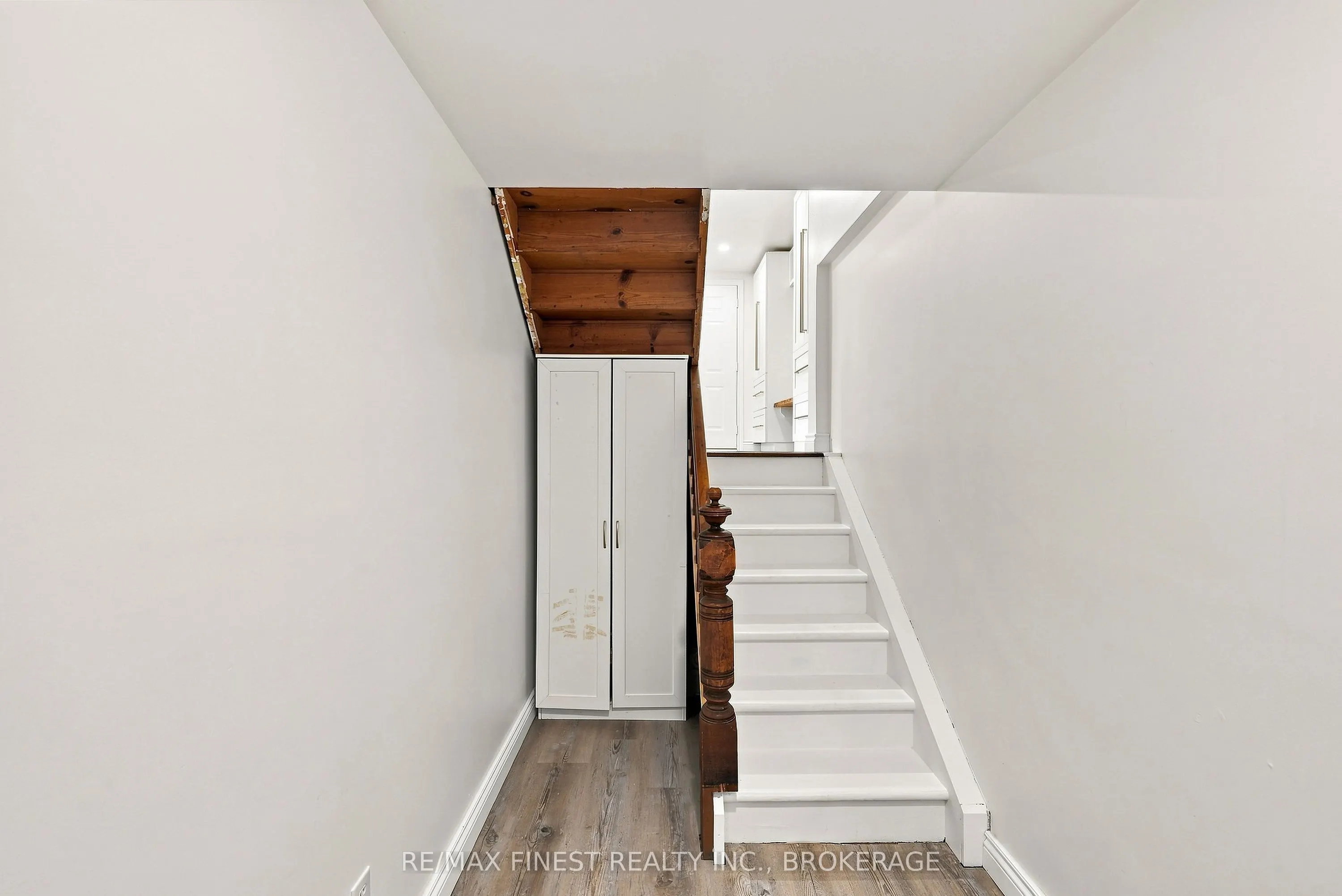3420 Round Lake Road