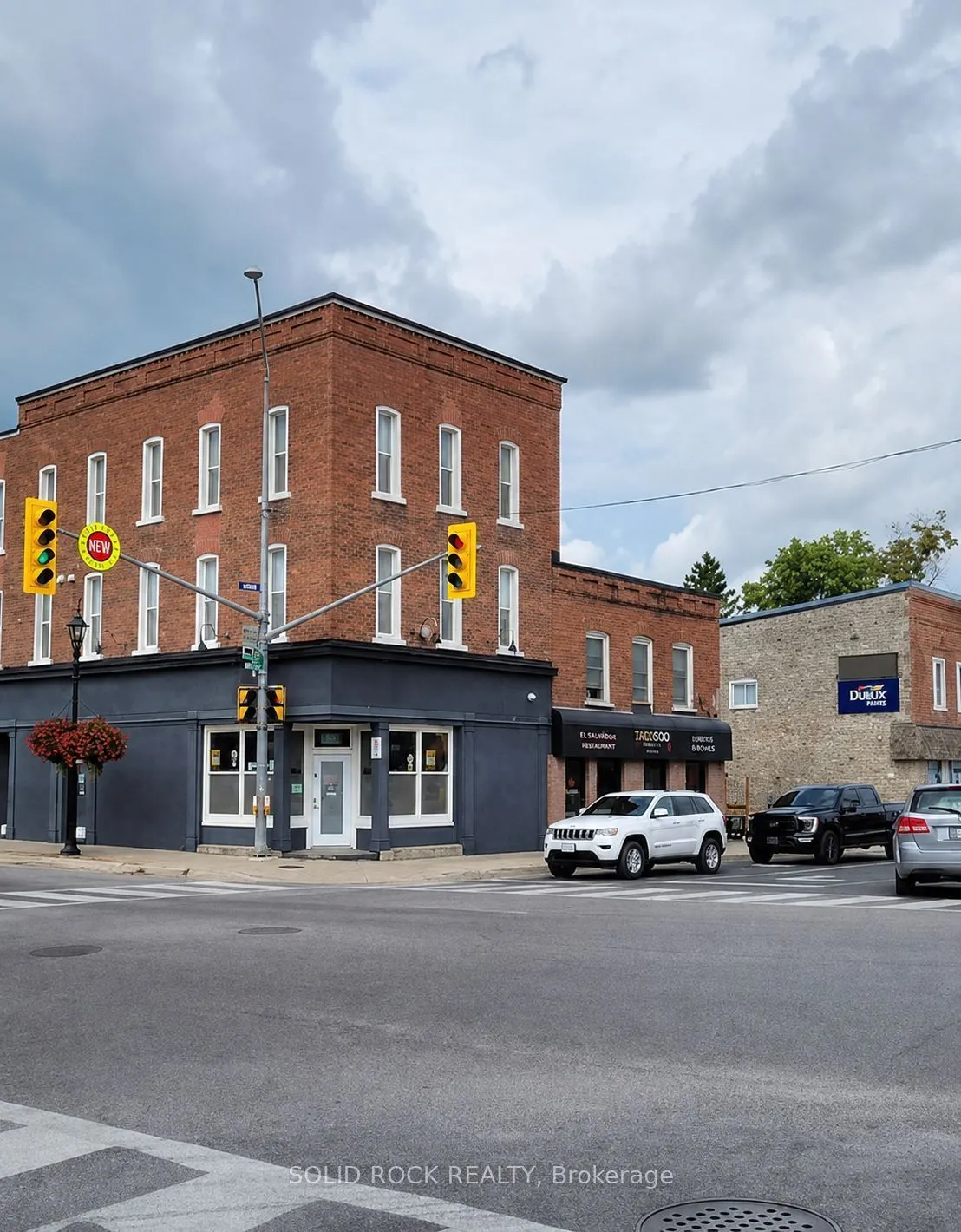 18-22 Bridge Street W
