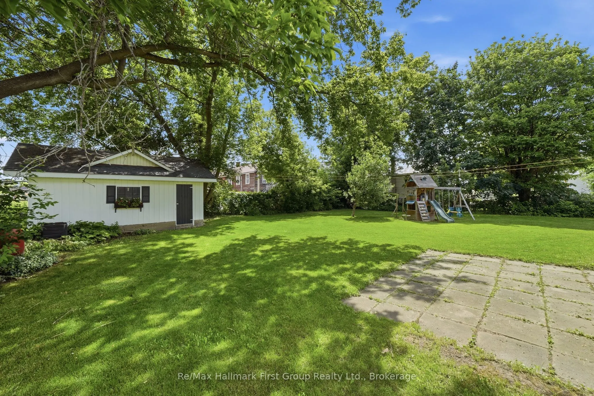 341 Metcalf Street