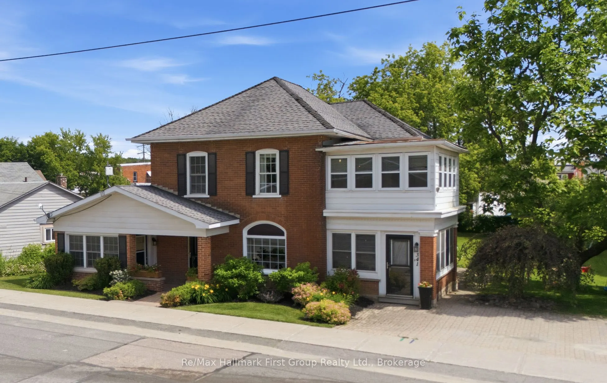 341 Metcalf Street
