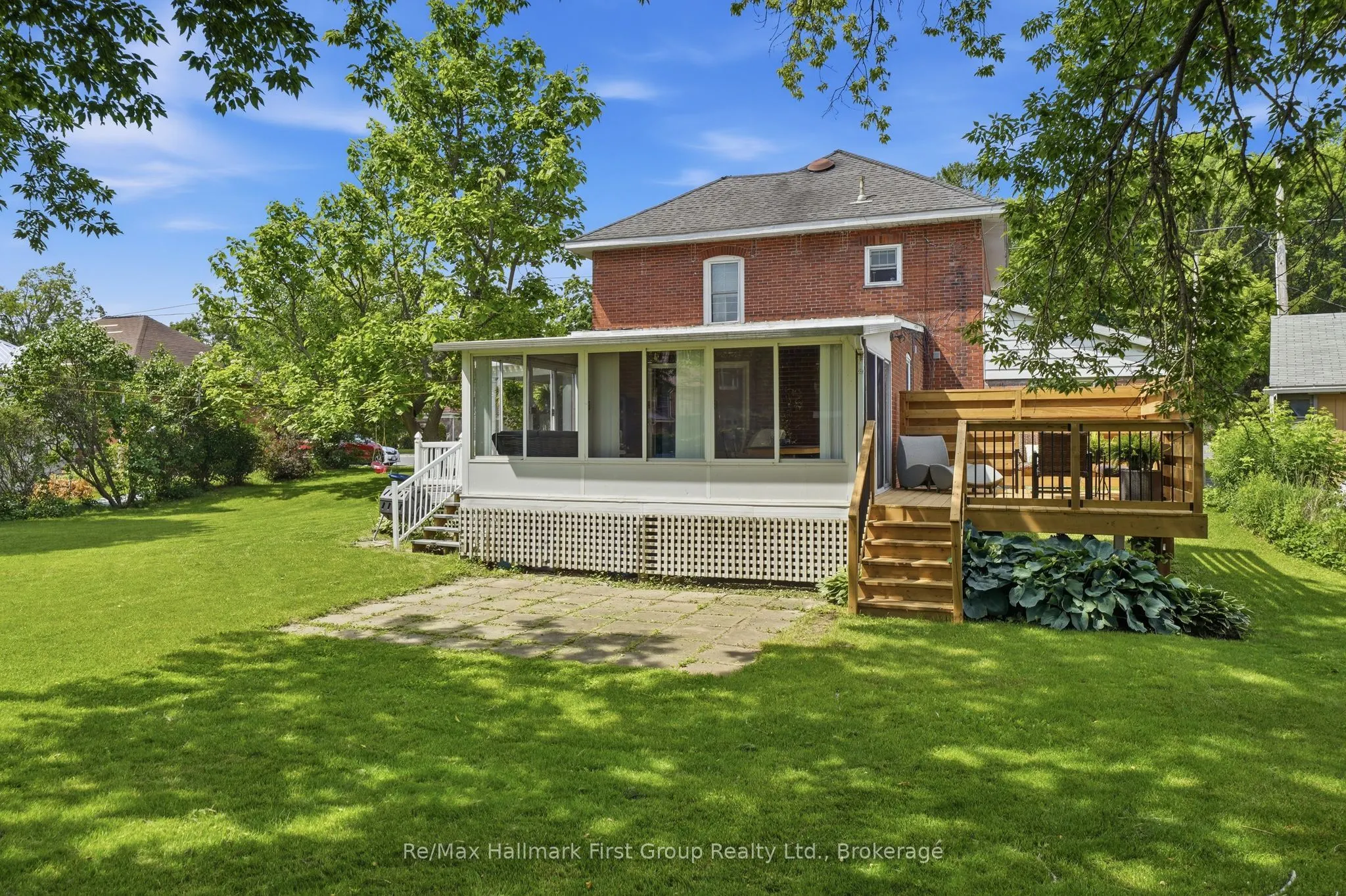 341 Metcalf Street