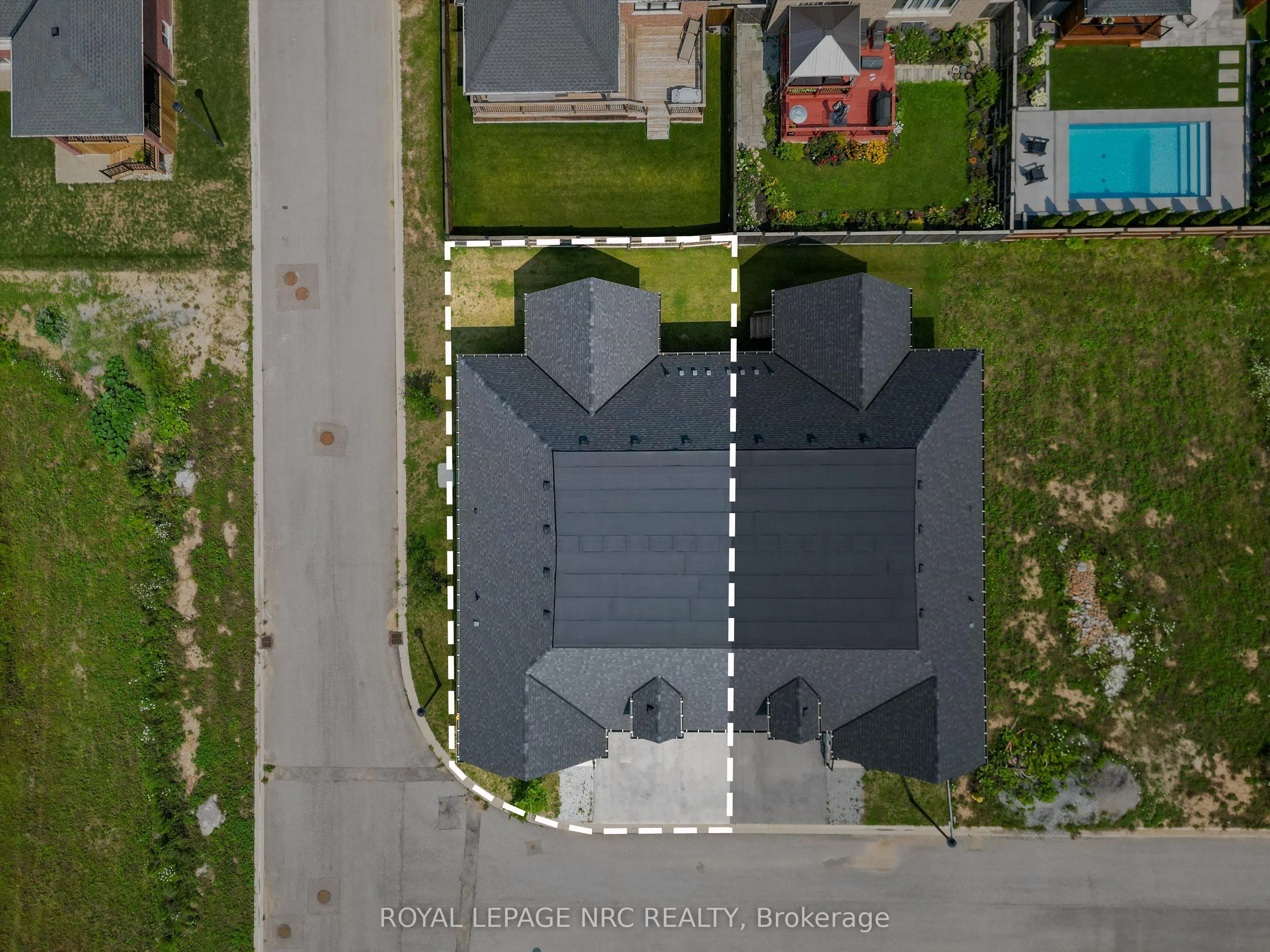 11 Primrose Street #12