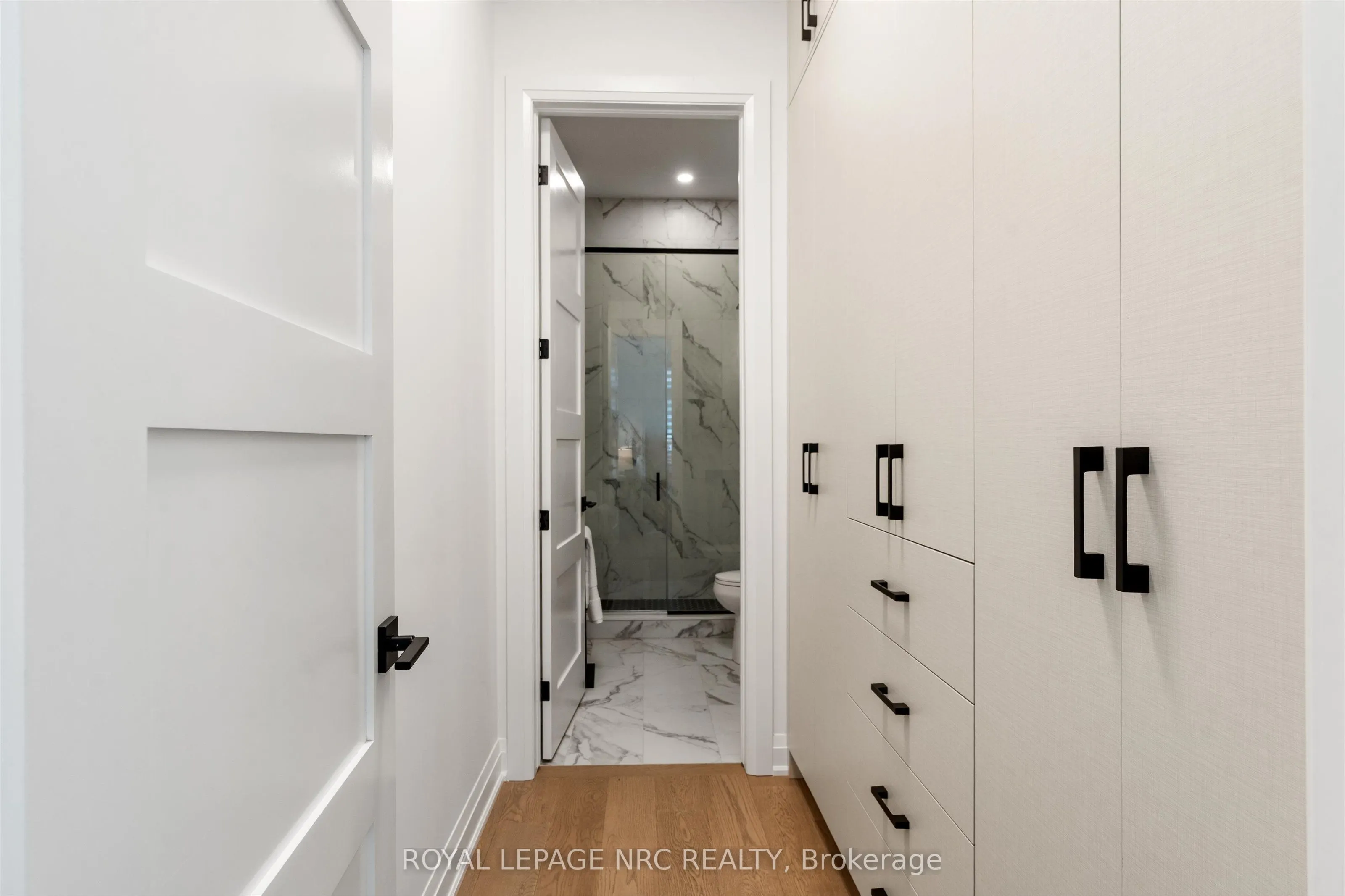 11 Primrose Street #12