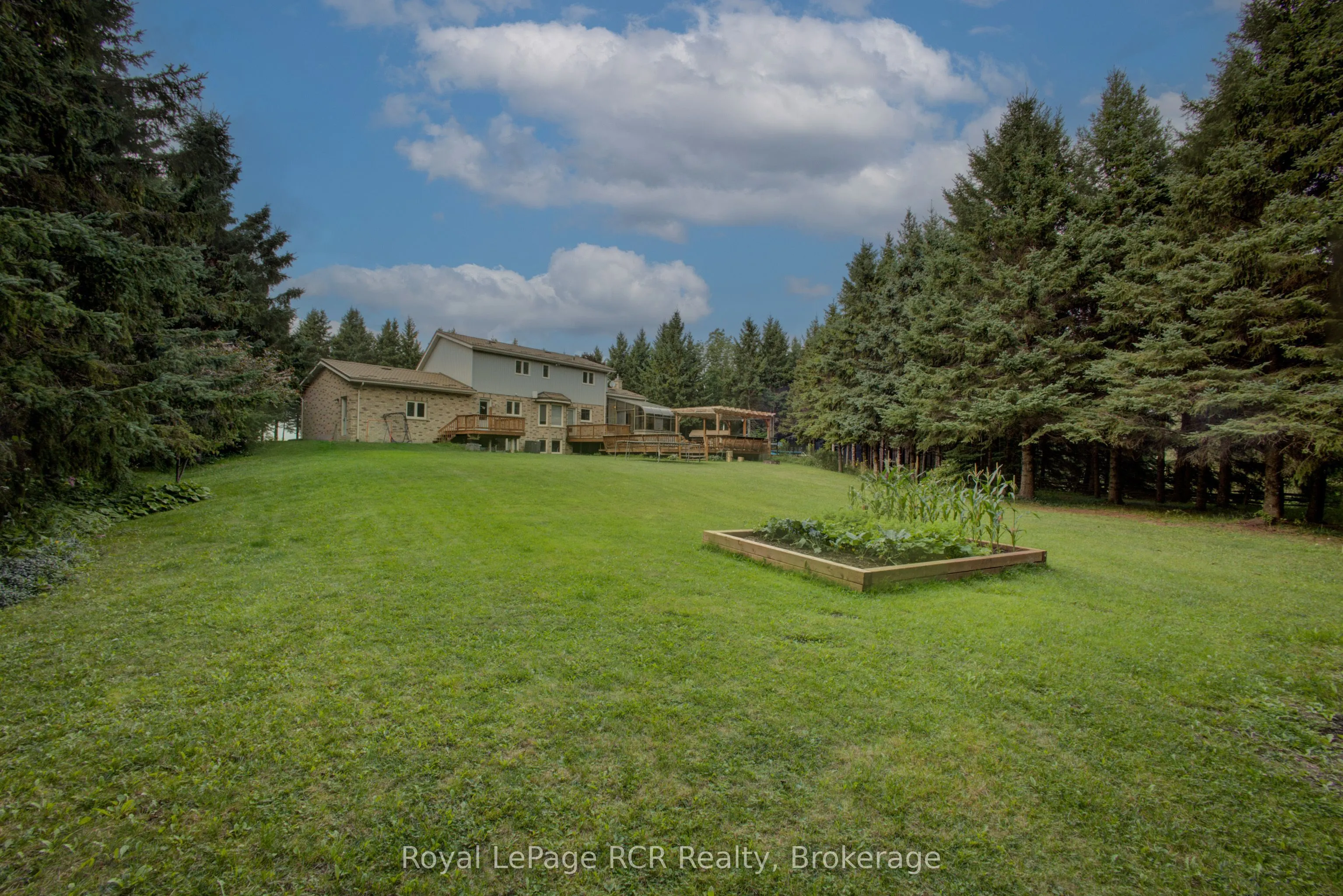 8187 Wellington Road 109 Road