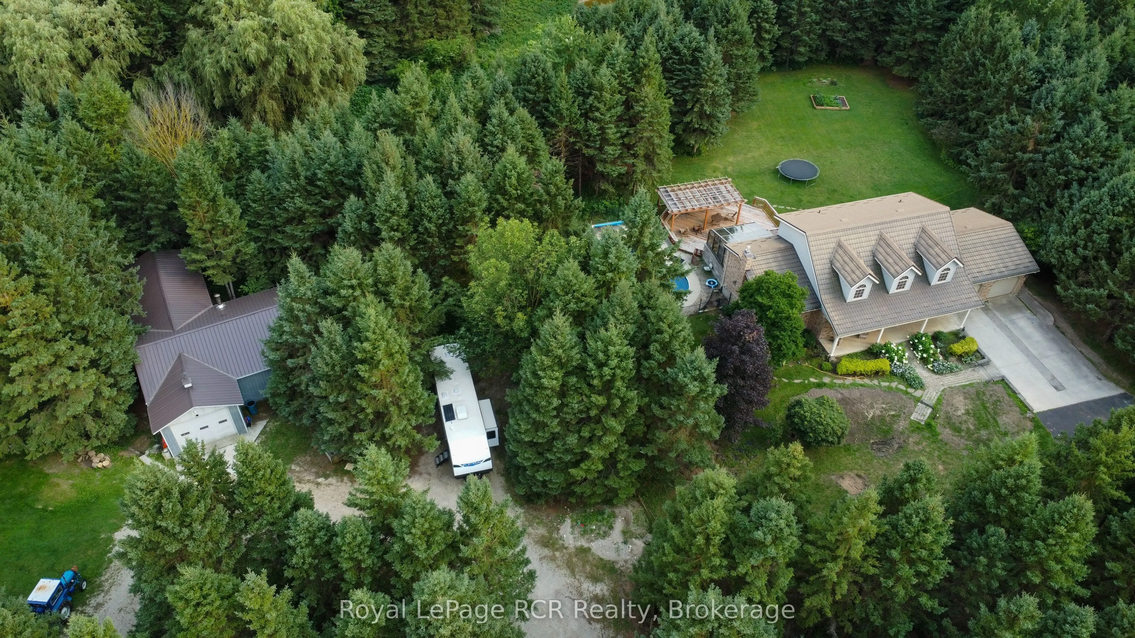 8187 Wellington Road 109 Road