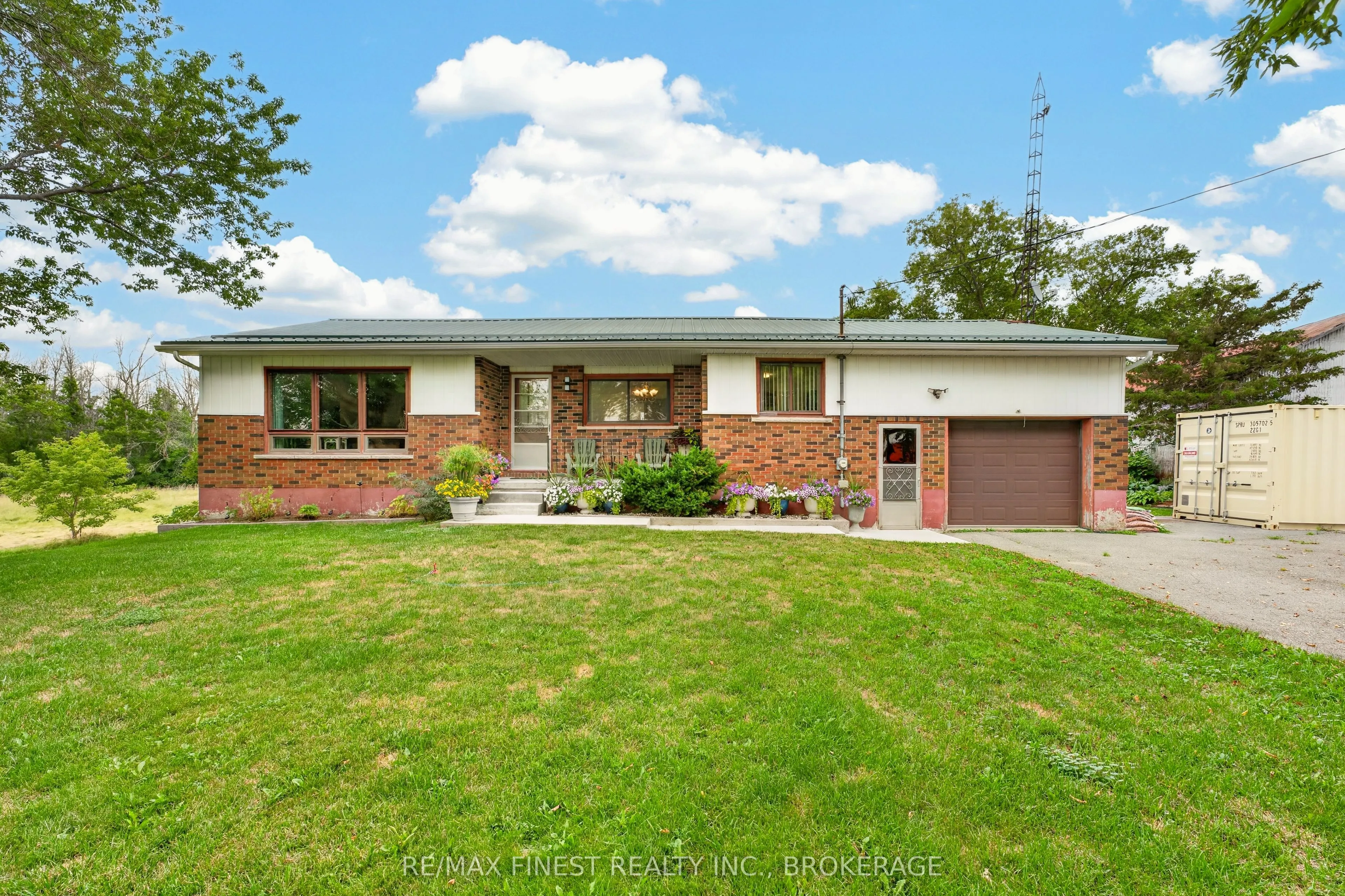 607 Fitchett Road