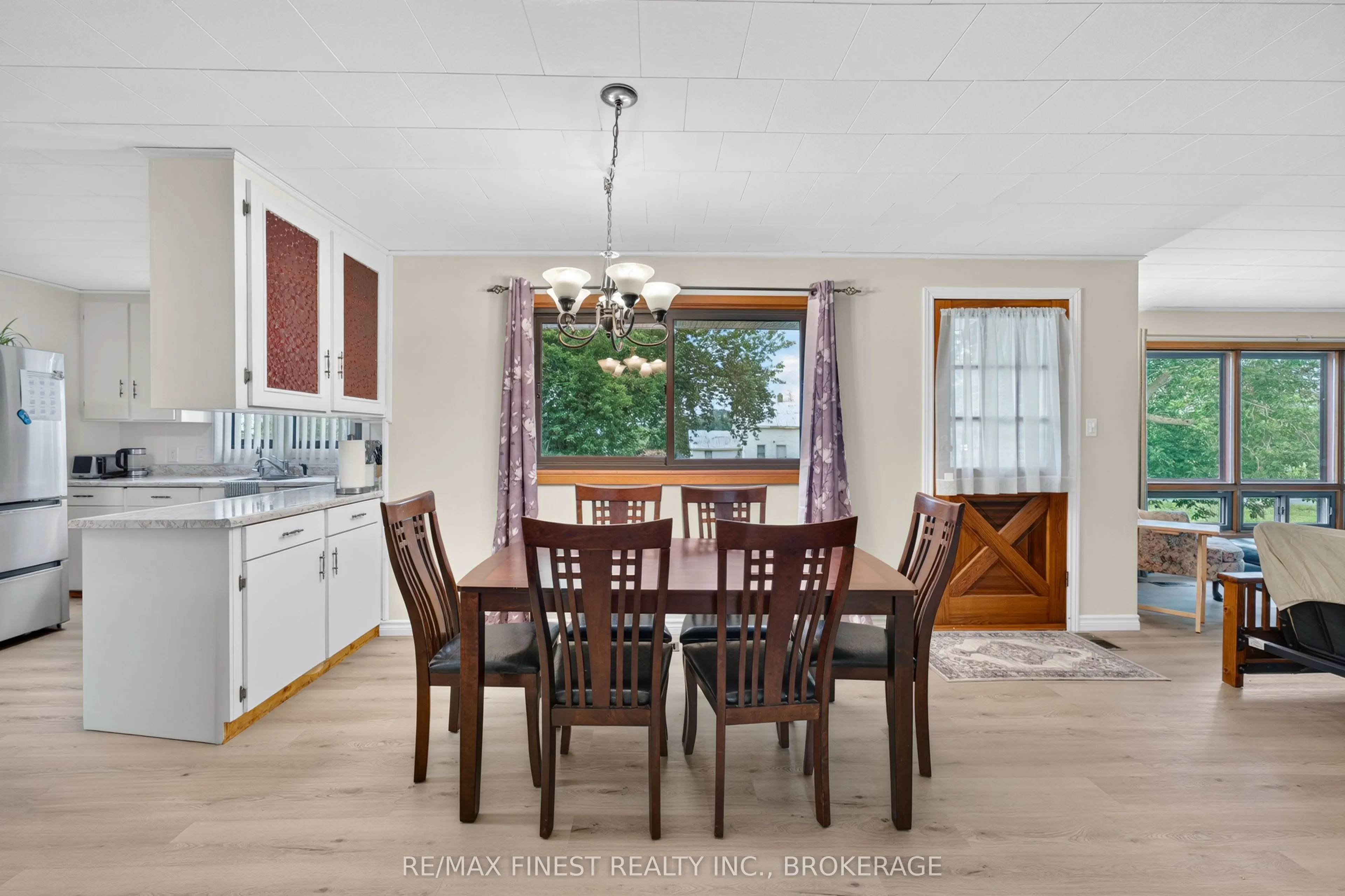 607 Fitchett Road