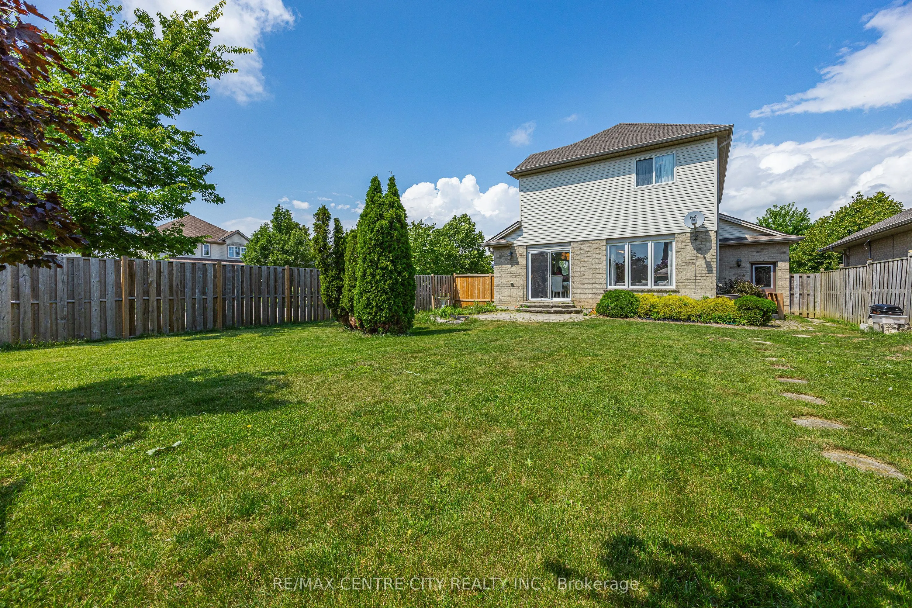 2 Fenwick Court