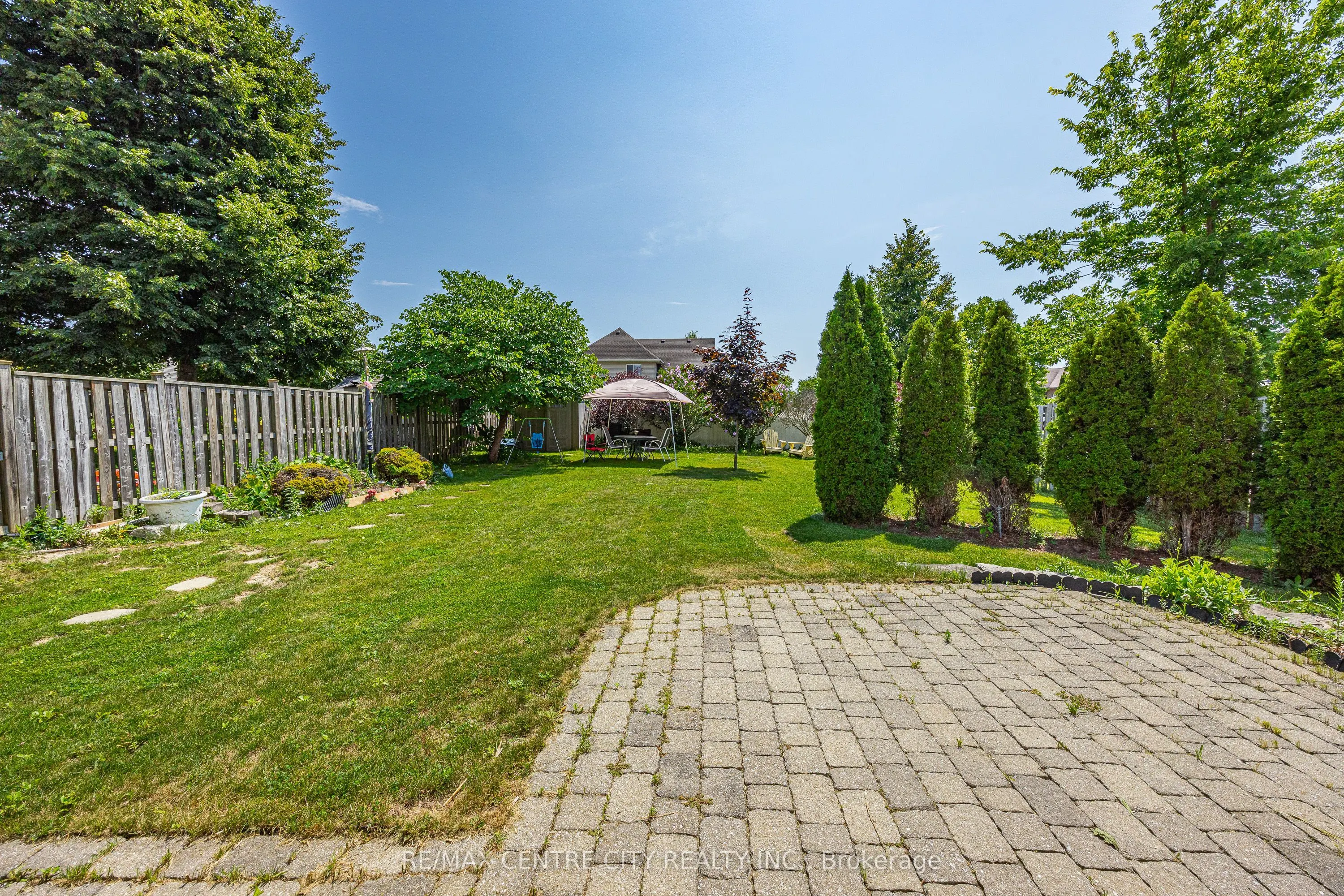 2 Fenwick Court