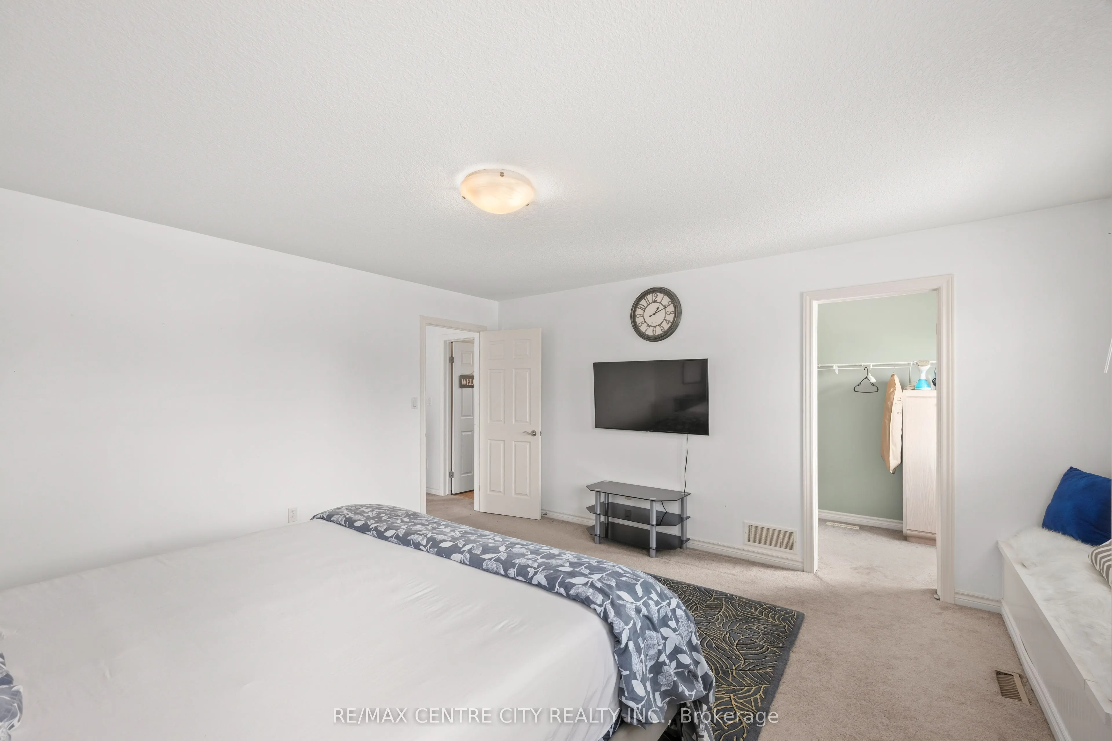 2 Fenwick Court