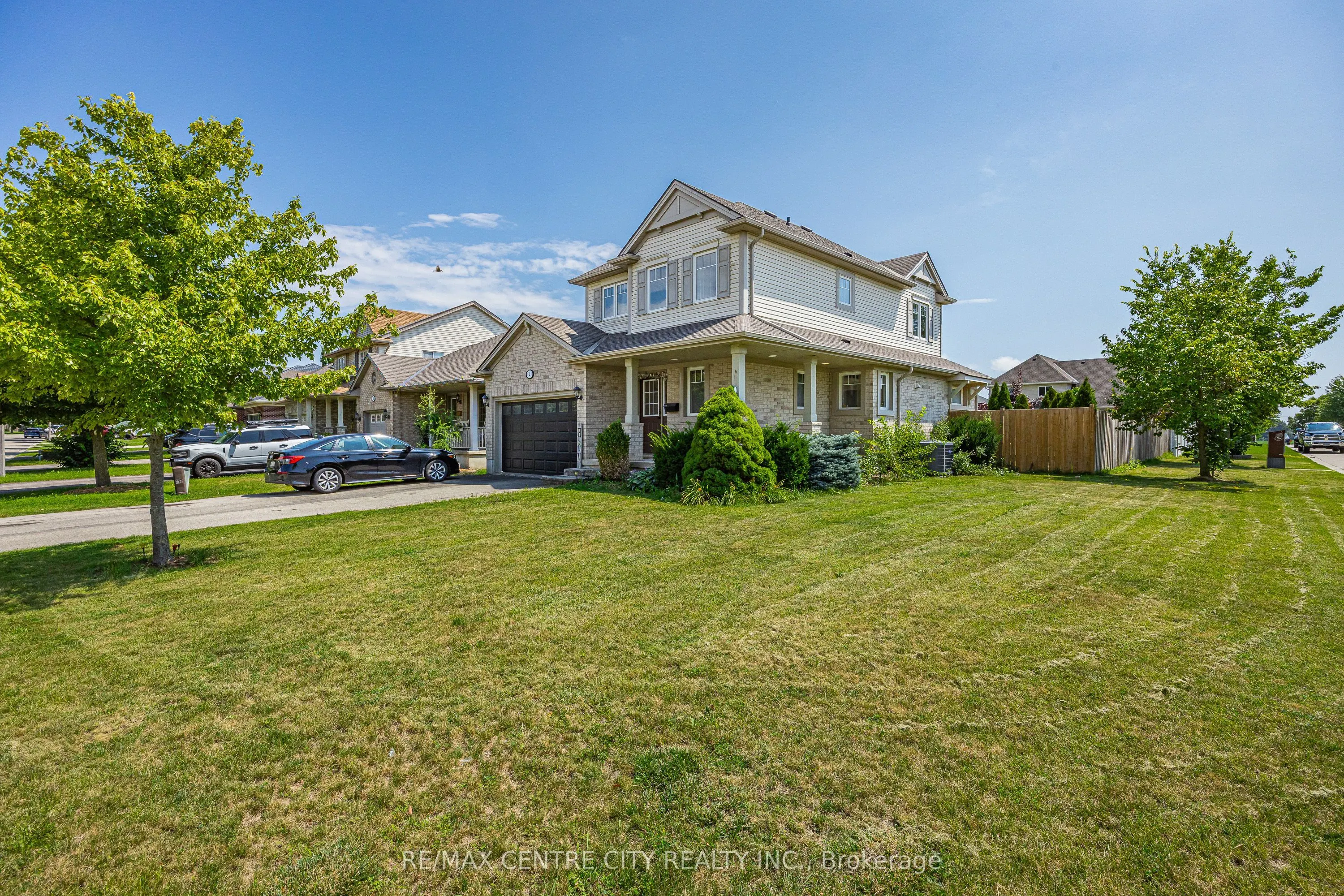 2 Fenwick Court