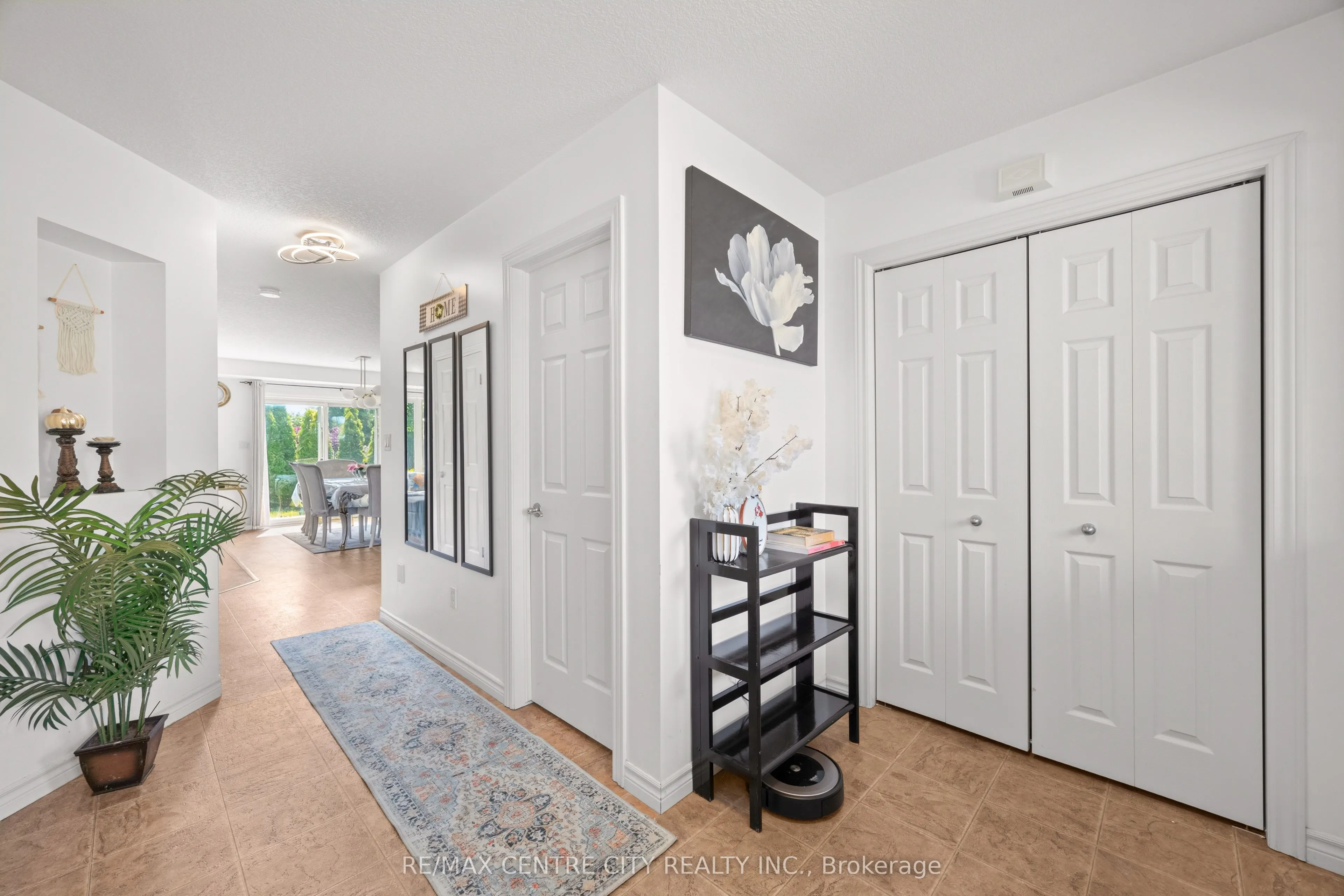 2 Fenwick Court