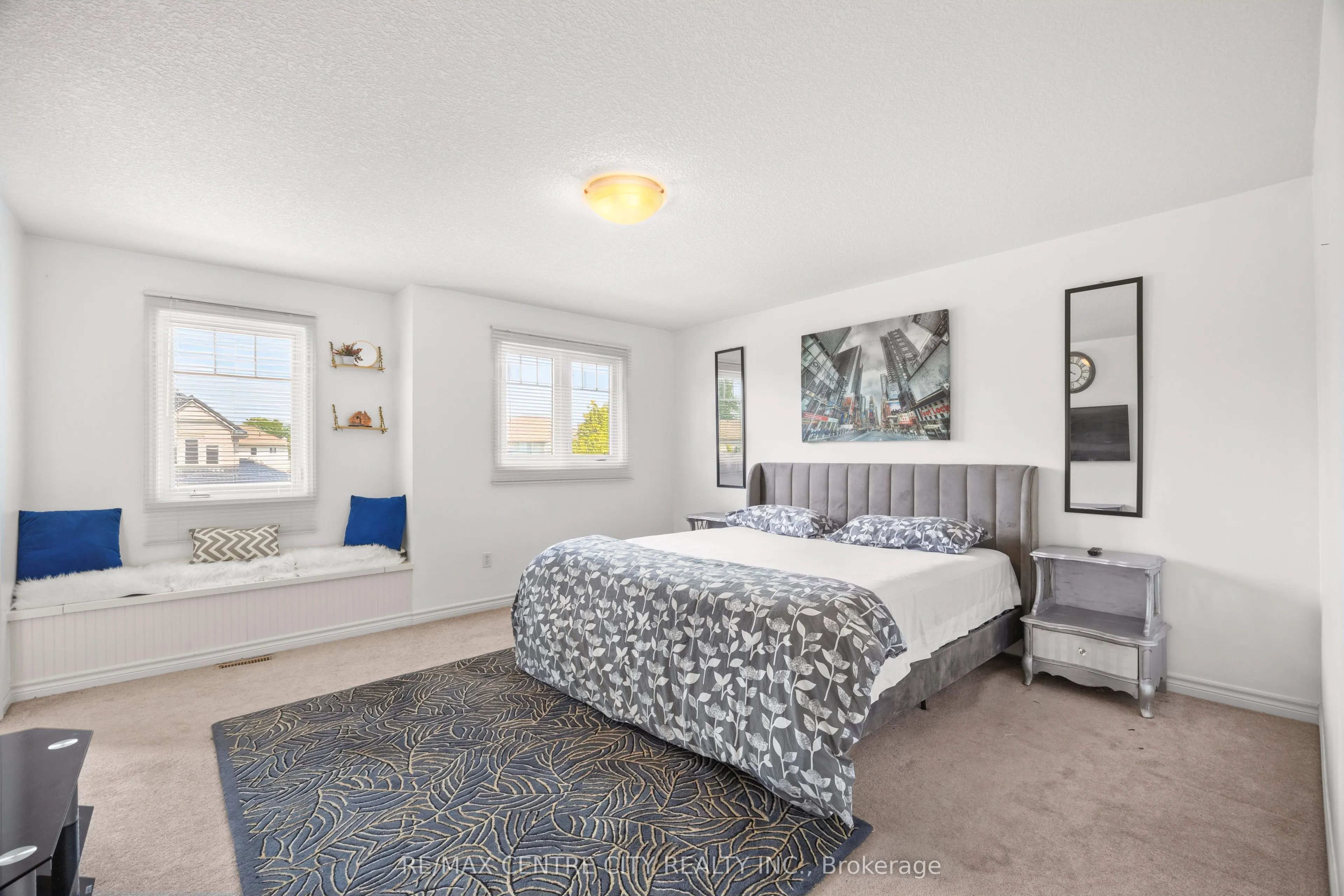 2 Fenwick Court