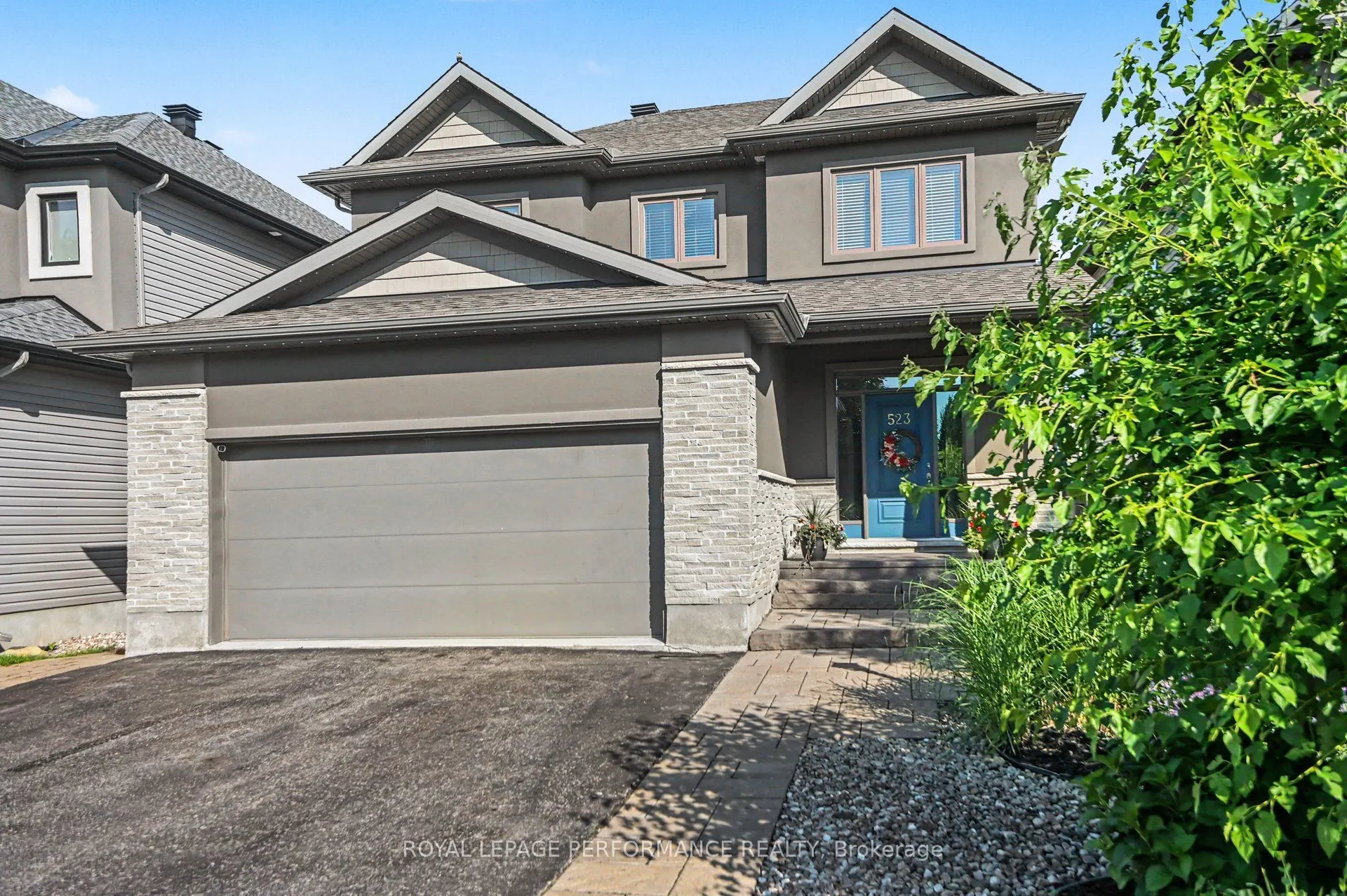 523 Adamson Crescent