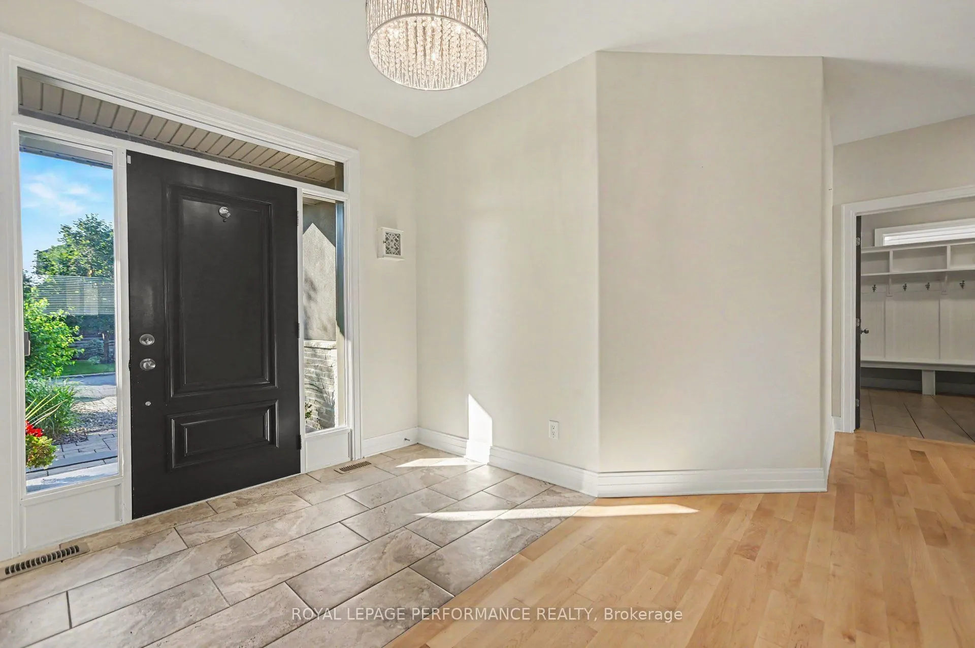 523 Adamson Crescent