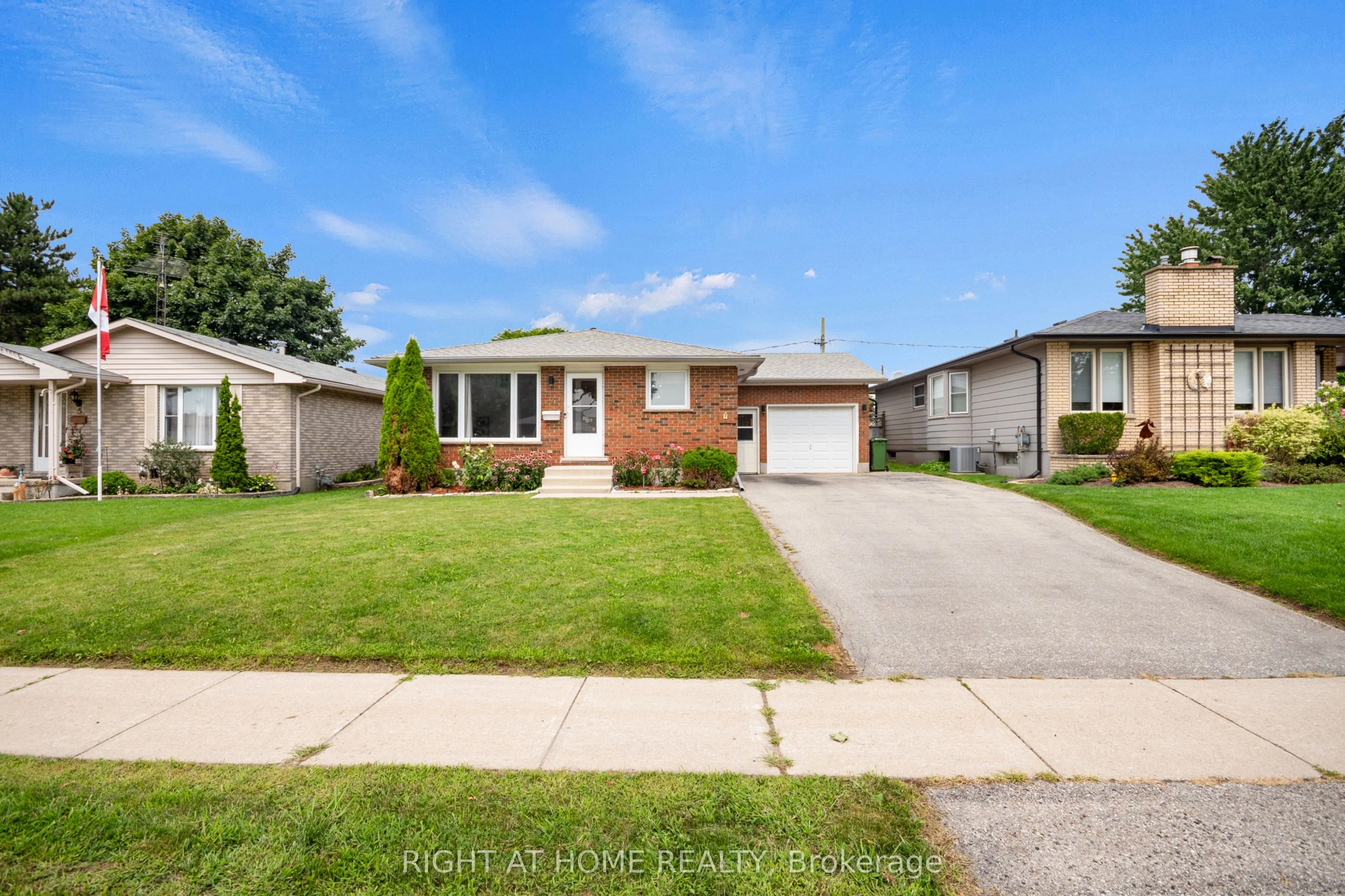 7 Raven Avenue