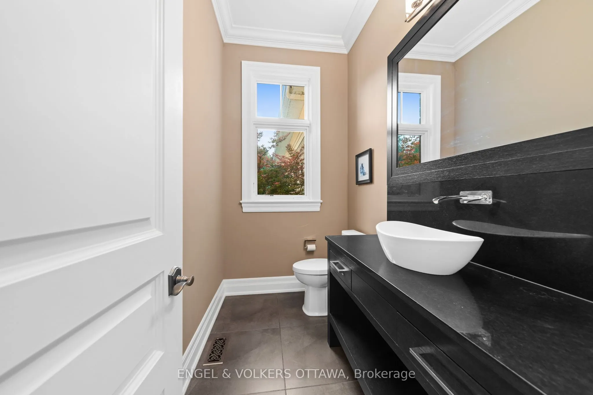 1408 Blackhorse Court