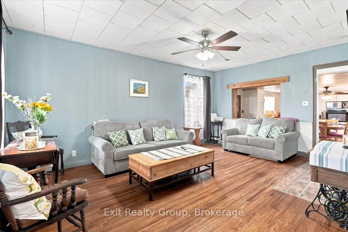 678 Squire Road
