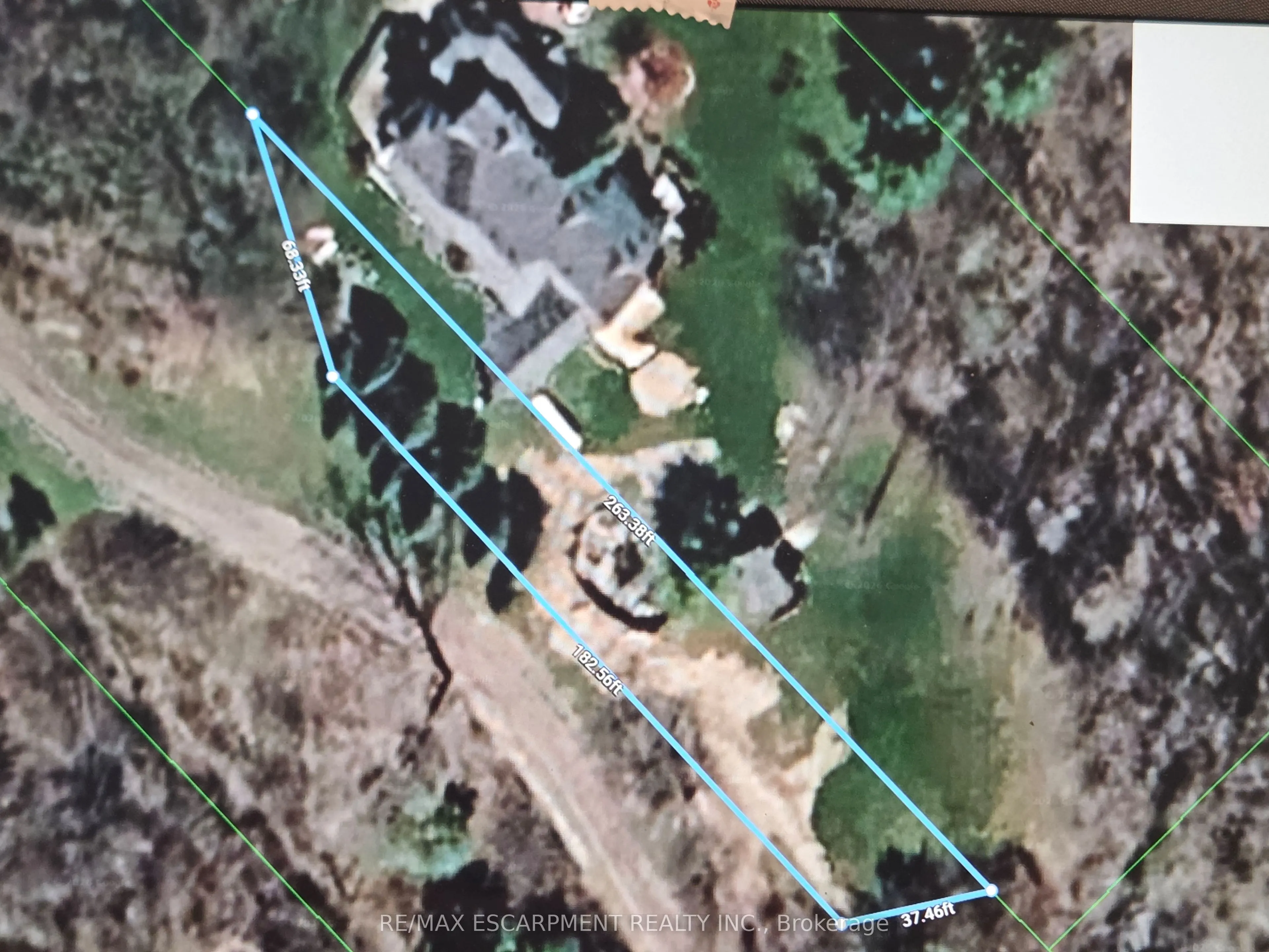 110 Concession 11 Road E