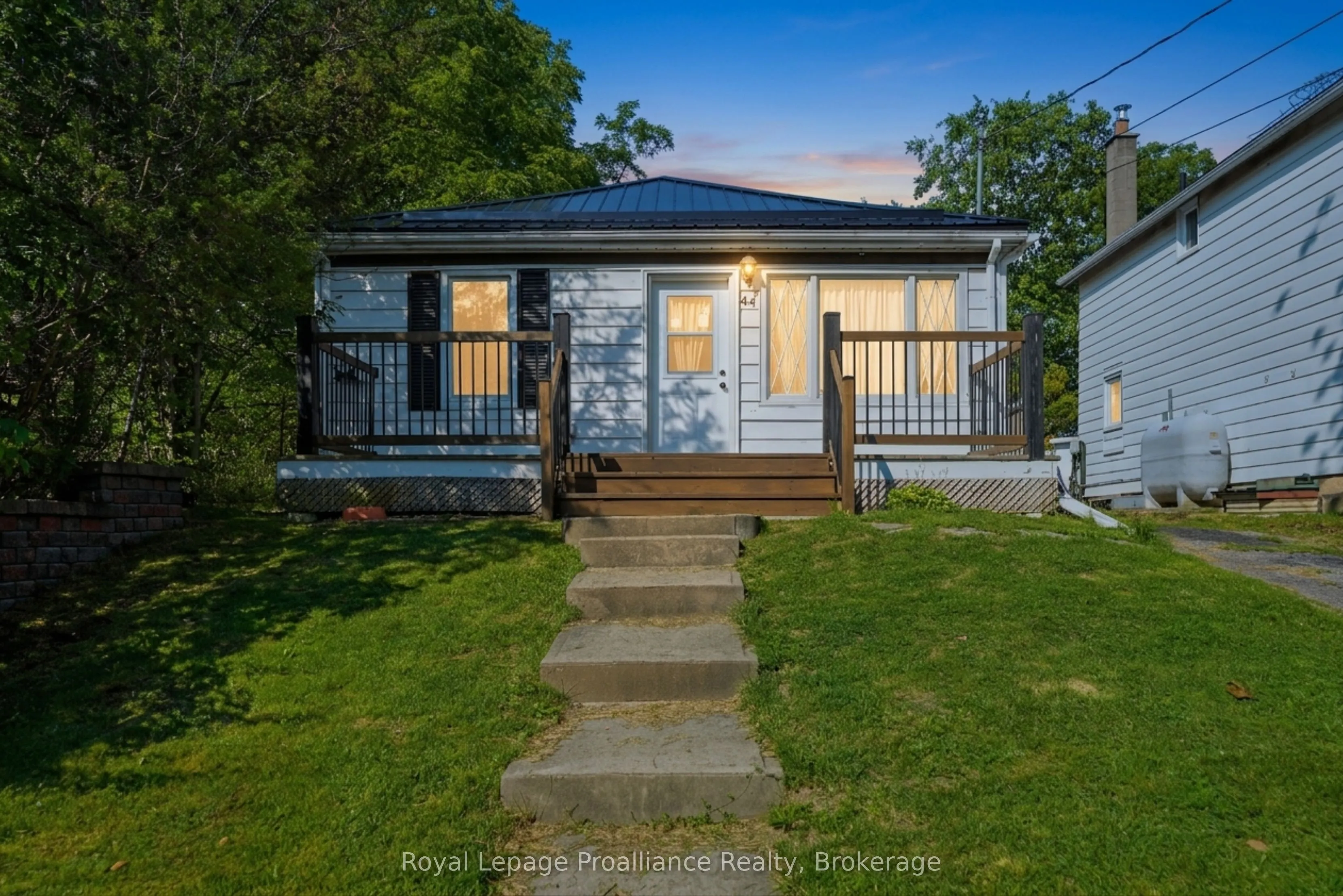 44 Geddes Street