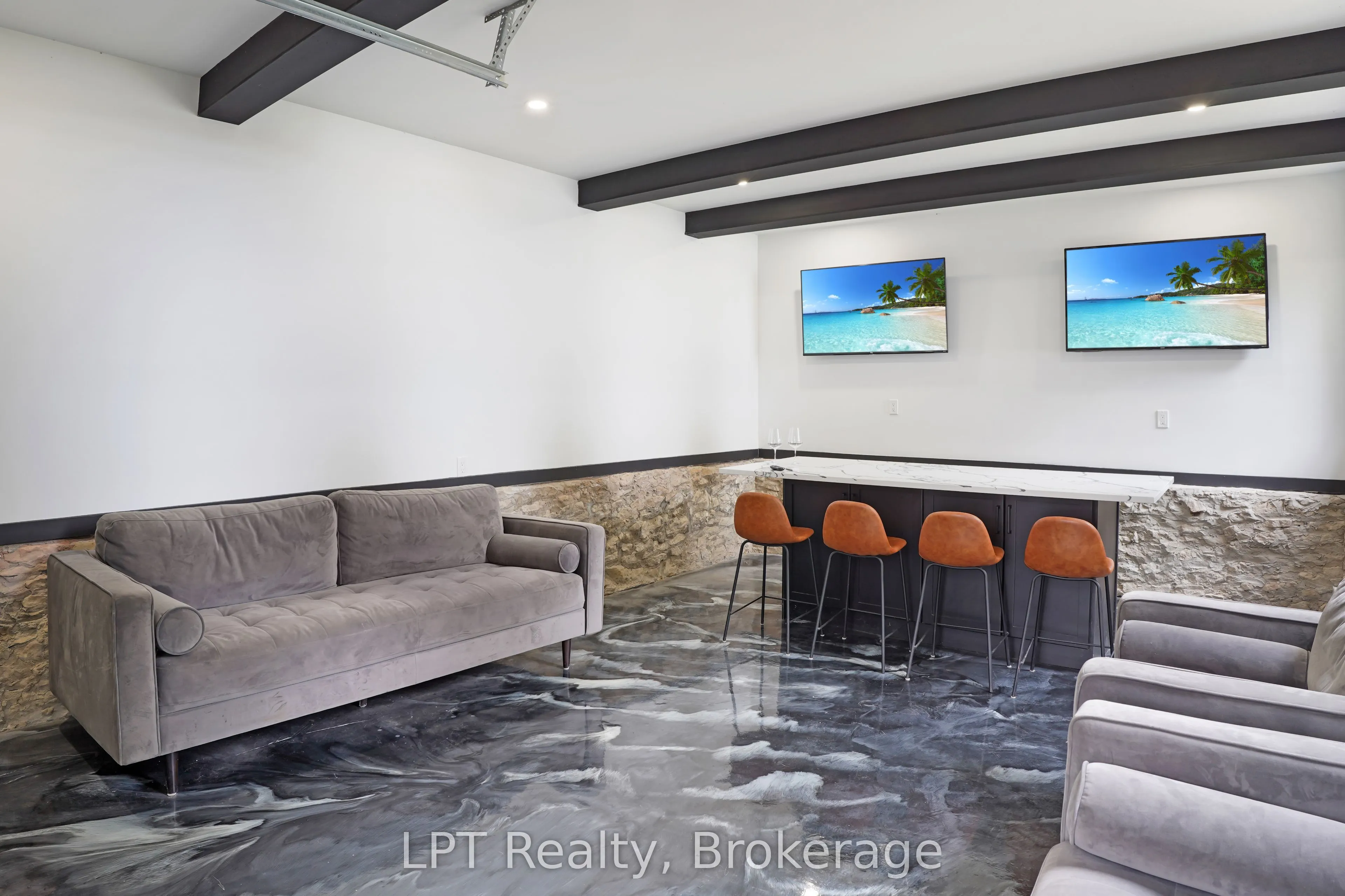 193 Tamarac Road