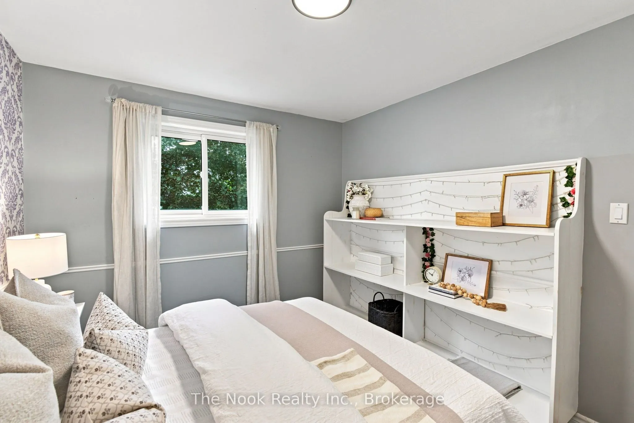 24 Cedar Ridge Drive