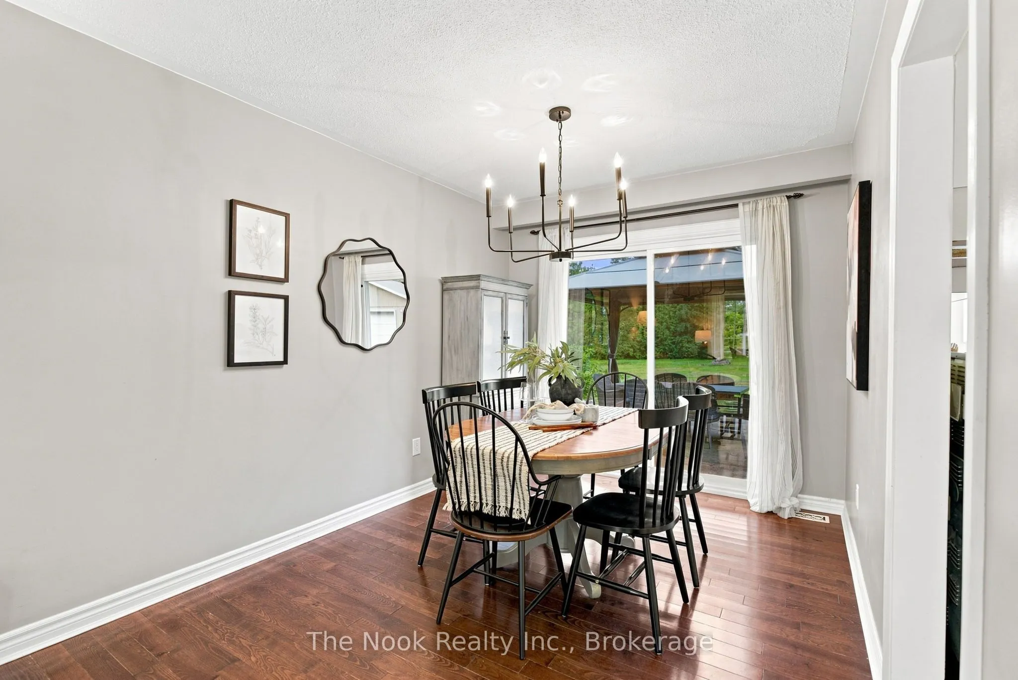 24 Cedar Ridge Drive