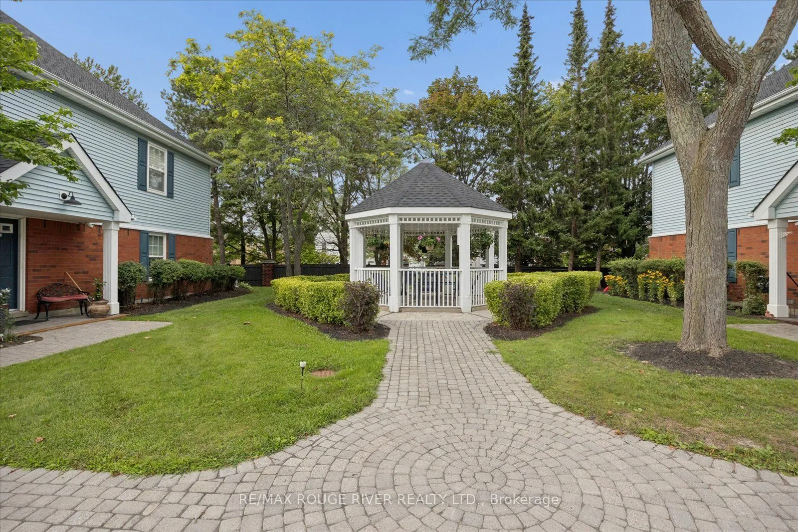 182 D'Arcy Street #F205
