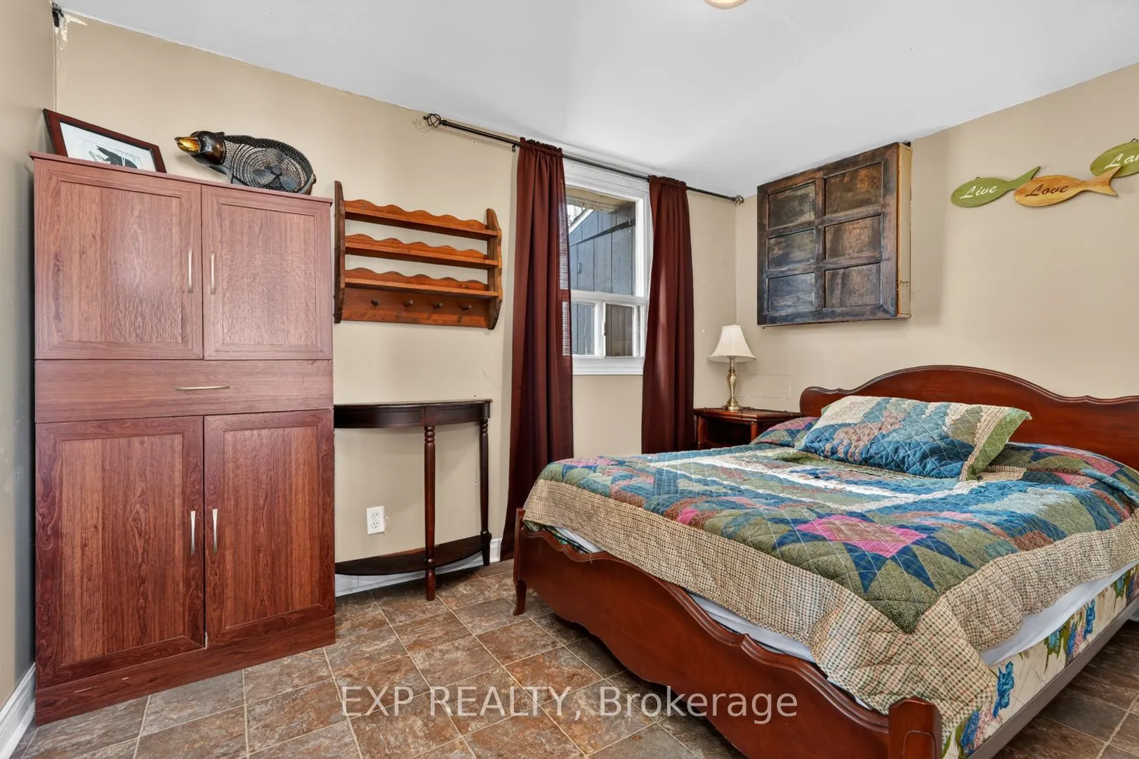 1039 Wonder Beach Road