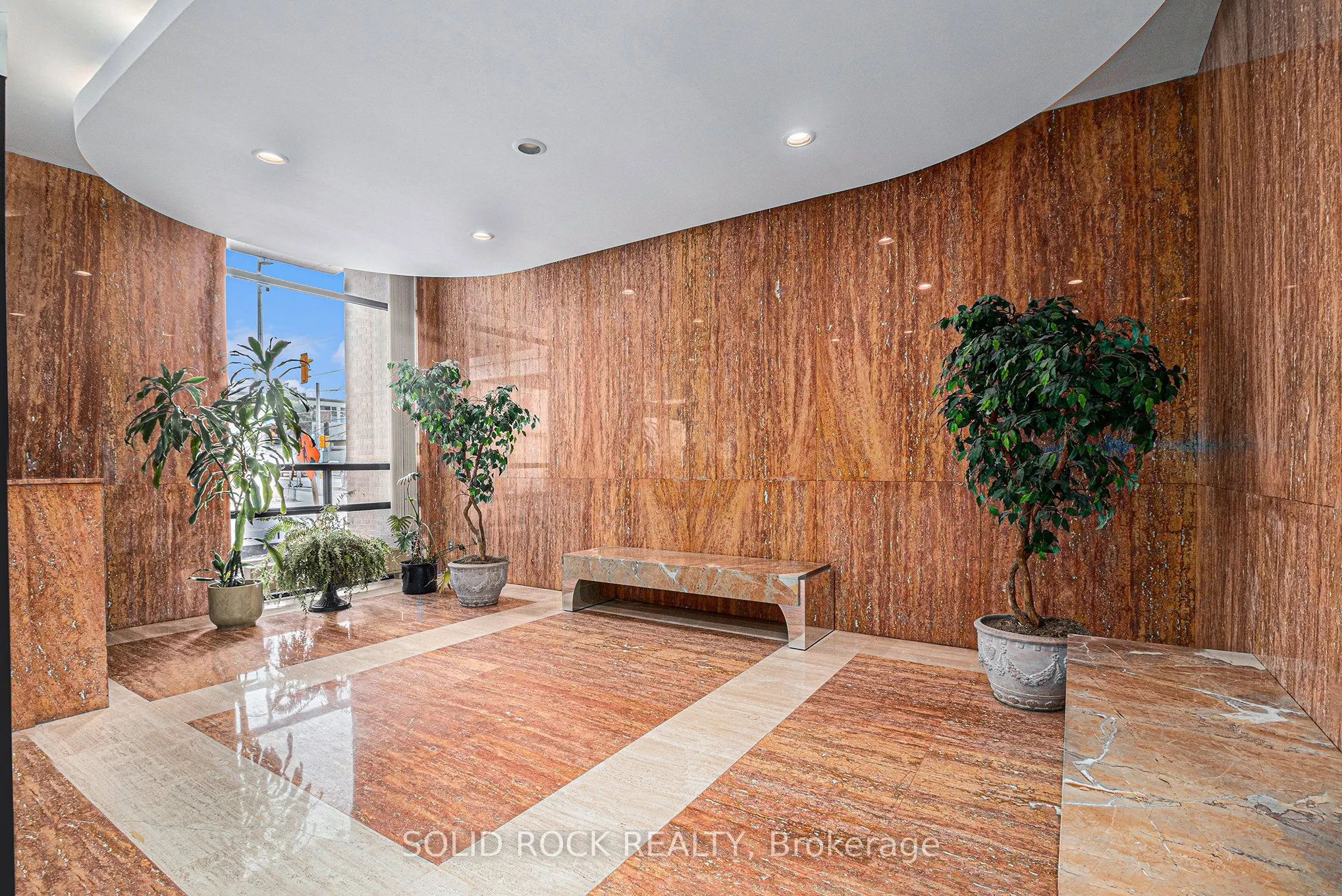475 Laurier Avenue W #1204
