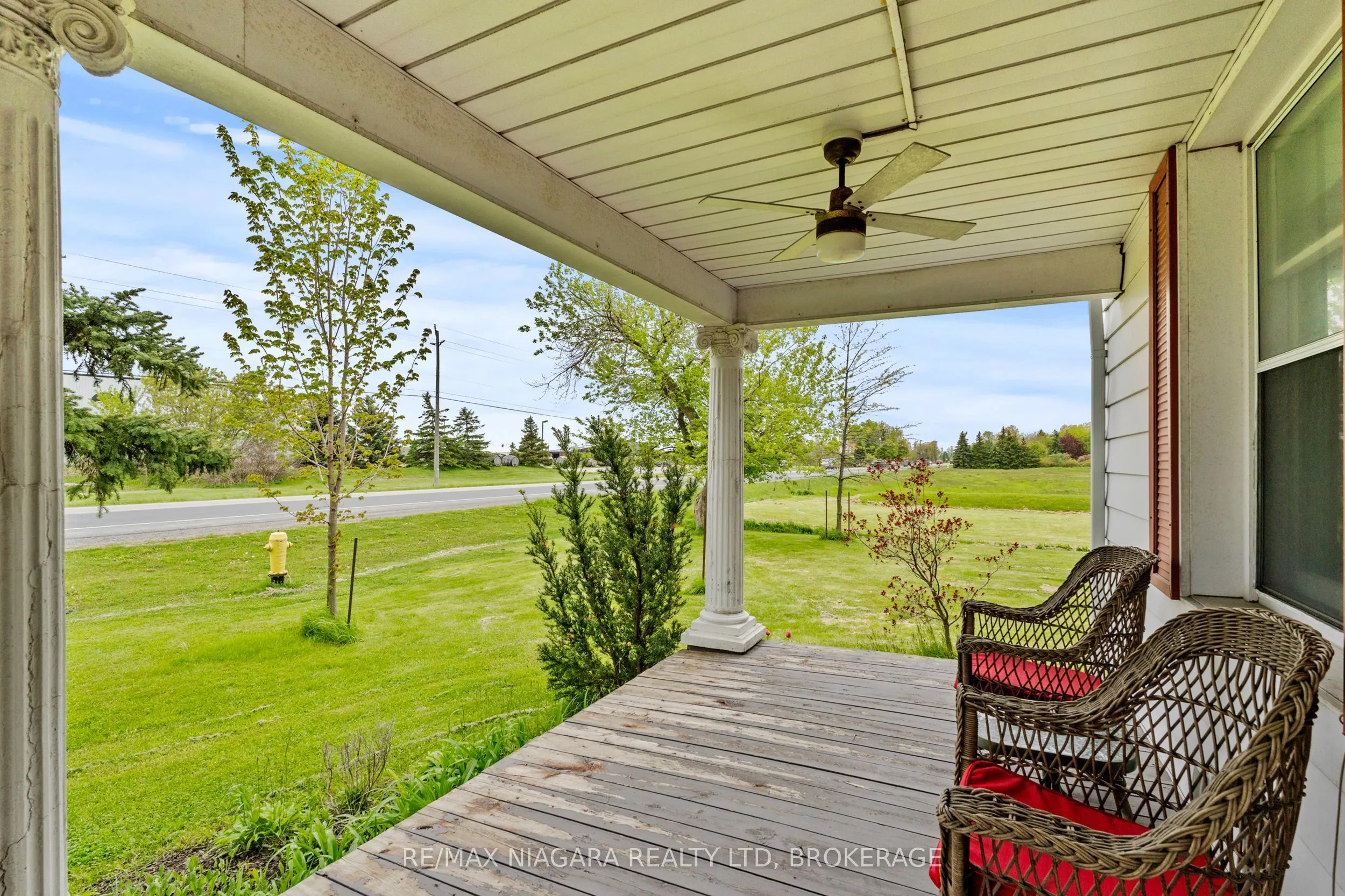 1068 Niagara Stone Road