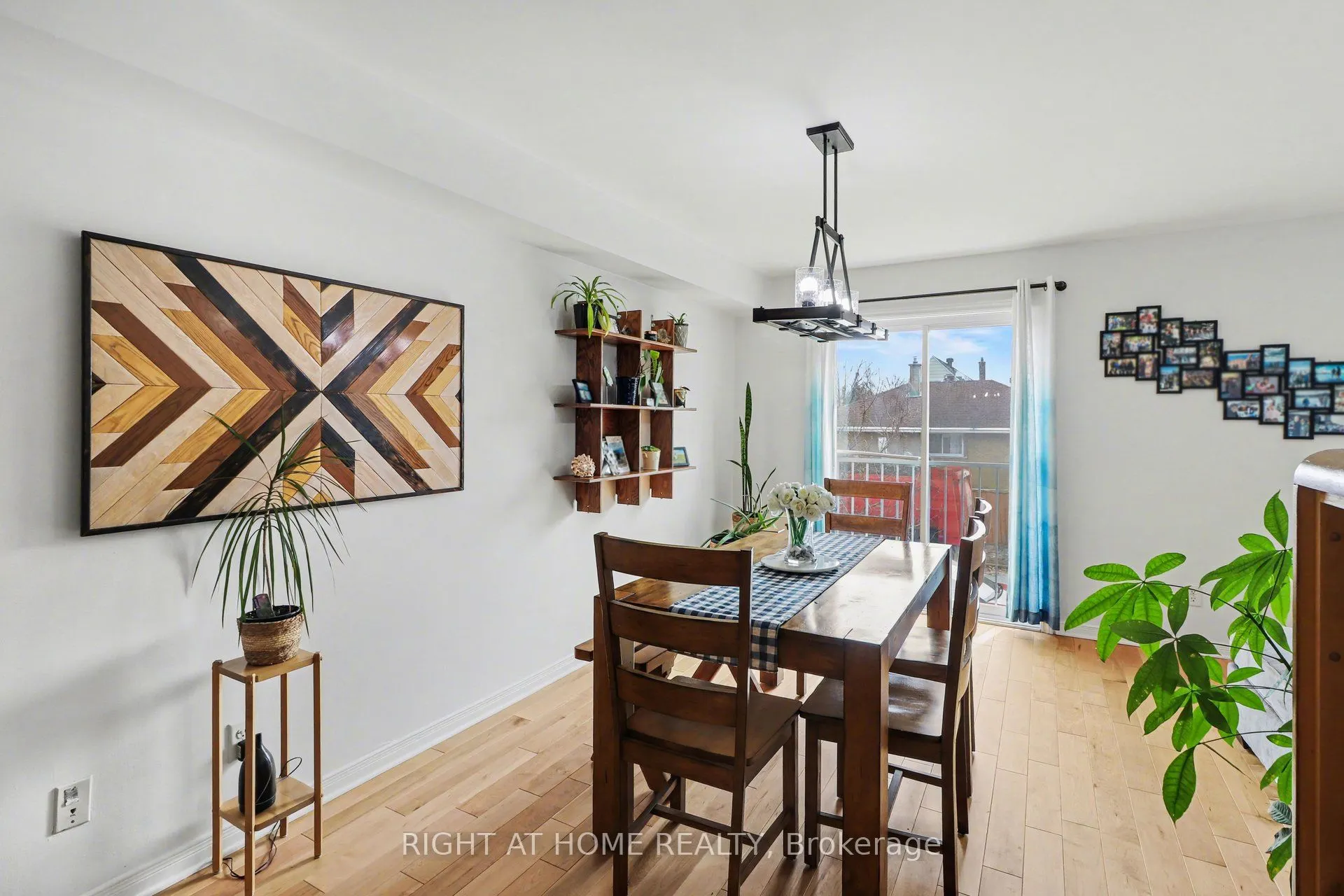 646 Cummings Avenue #202