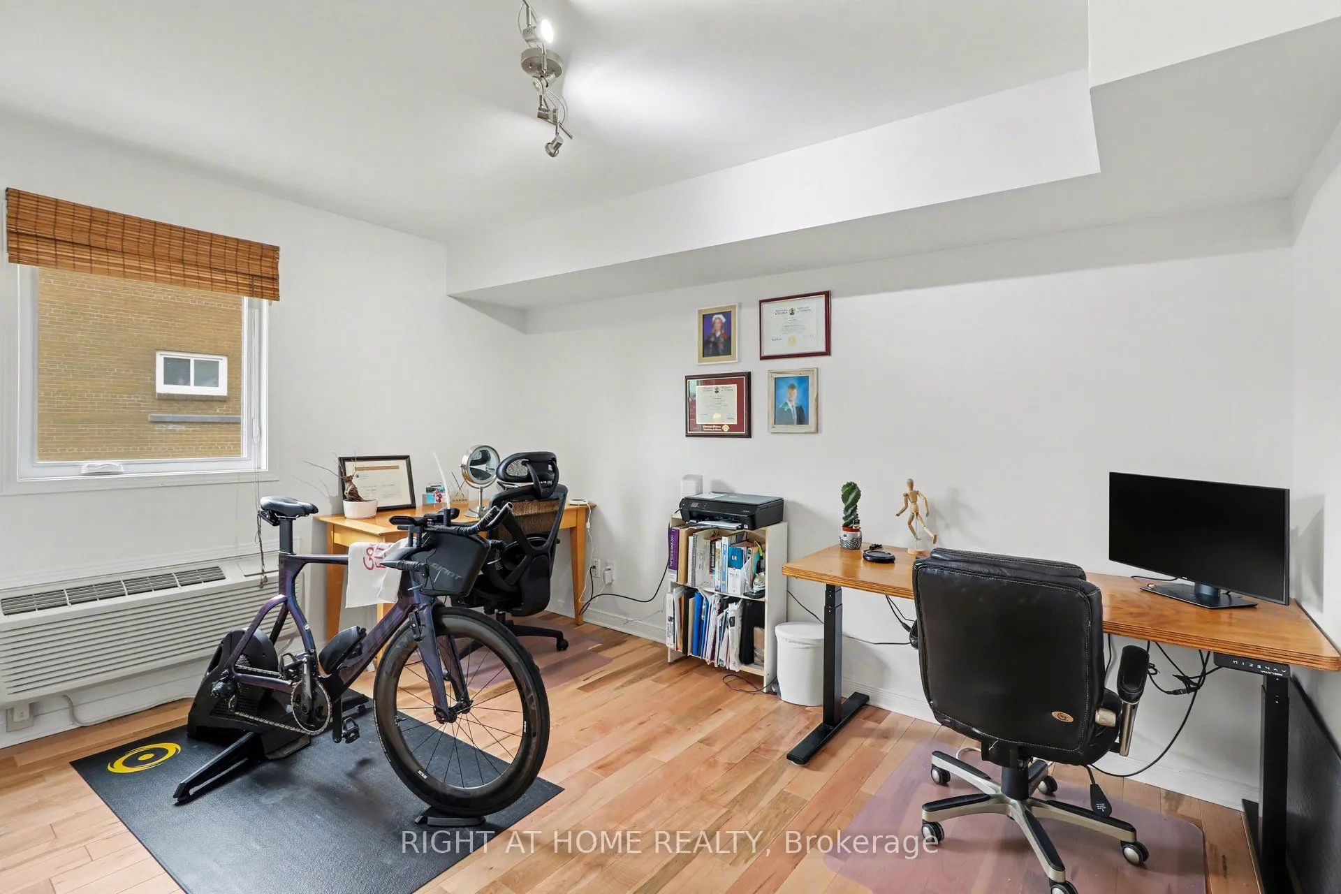 646 Cummings Avenue #202