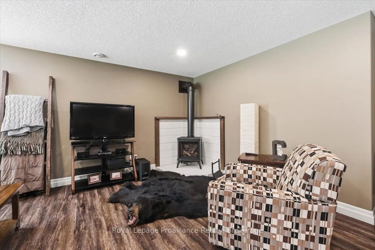 63 Hiddenvalley Drive
