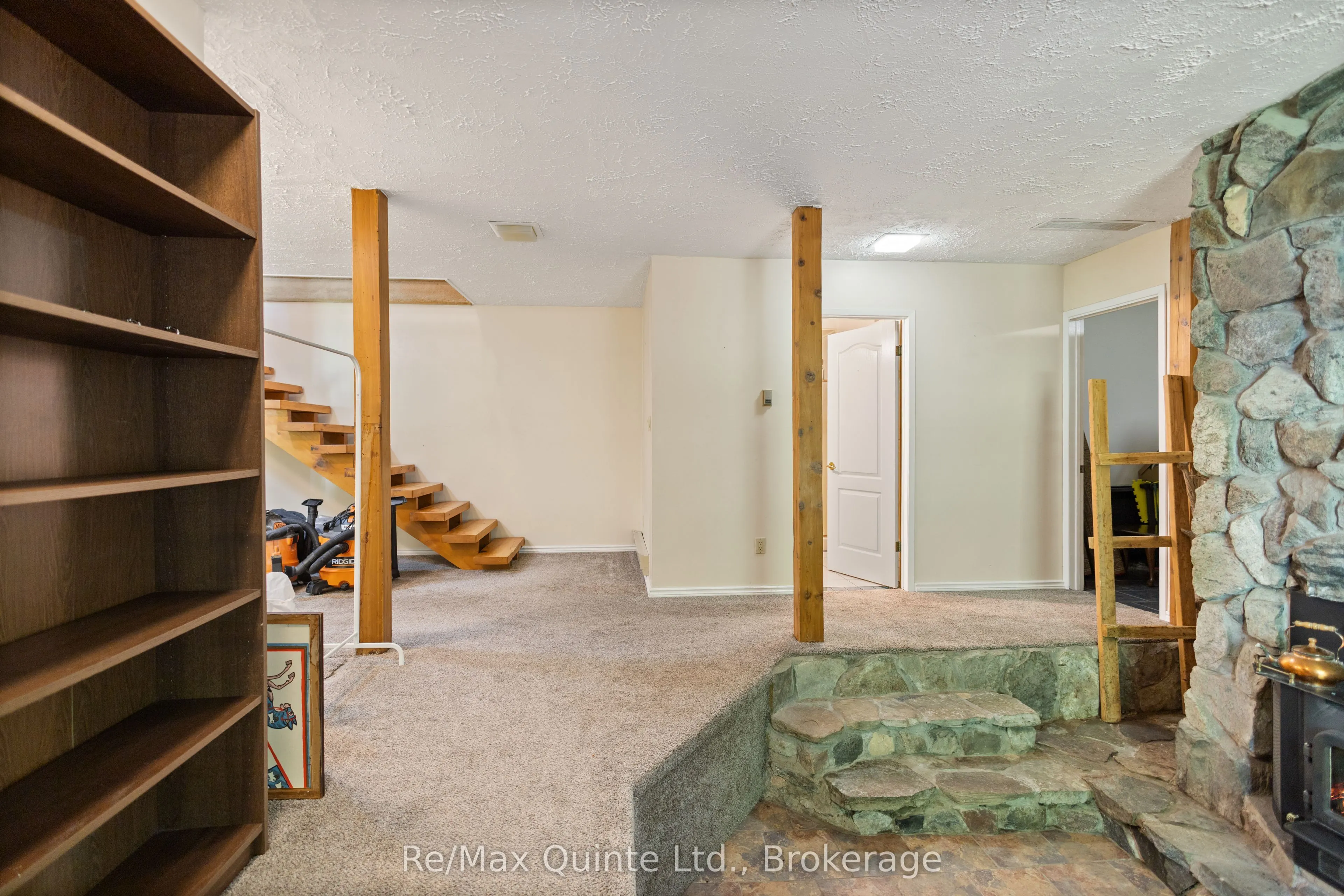 35 Concession Road 11 Road E