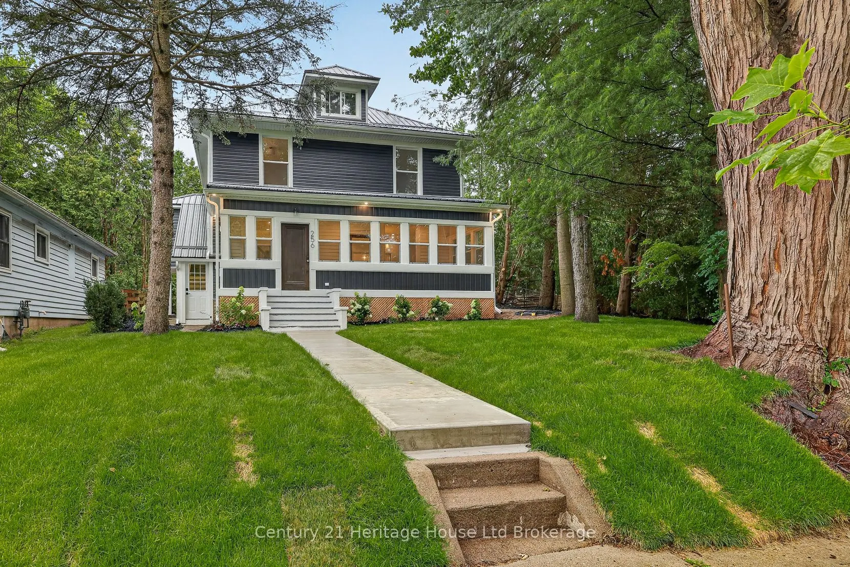 256 Union Street