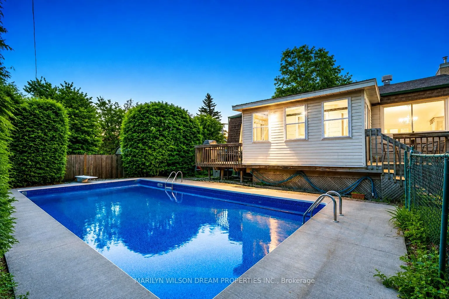 20 Coolbrook Crescent